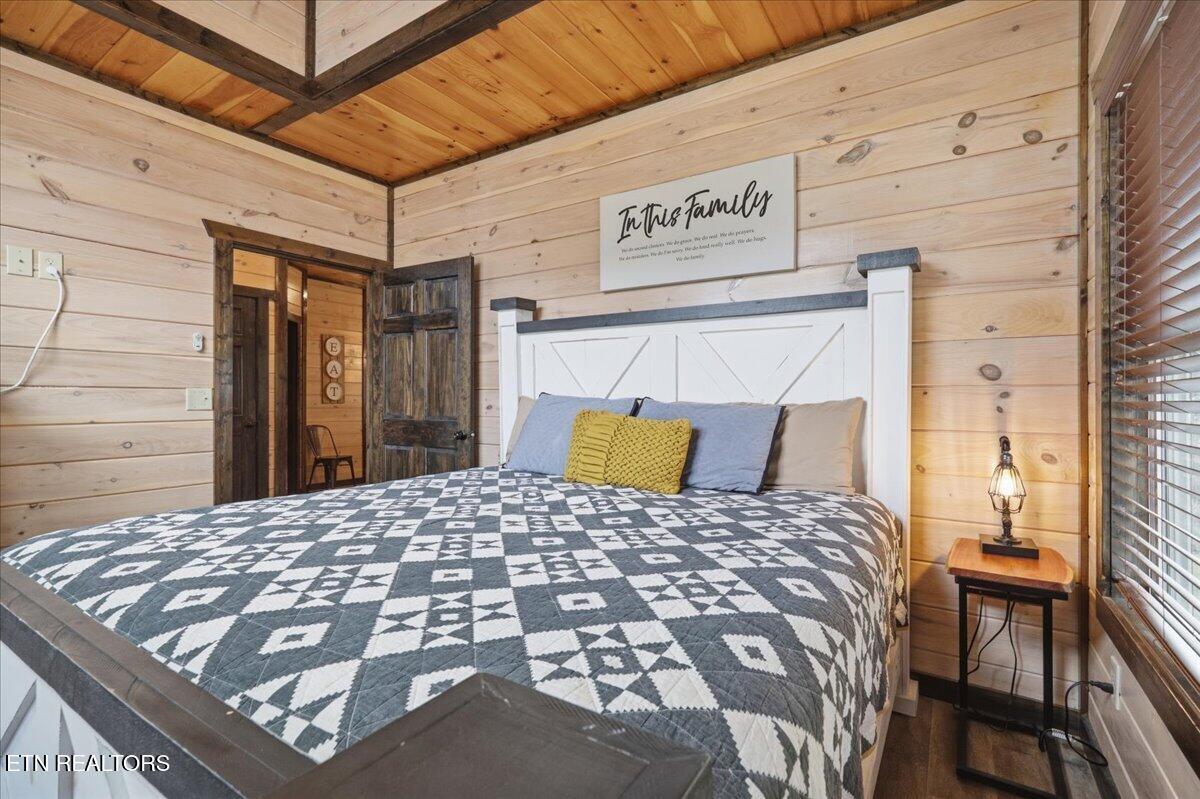 850 Osprey Way Pigeon Forge TN 37863