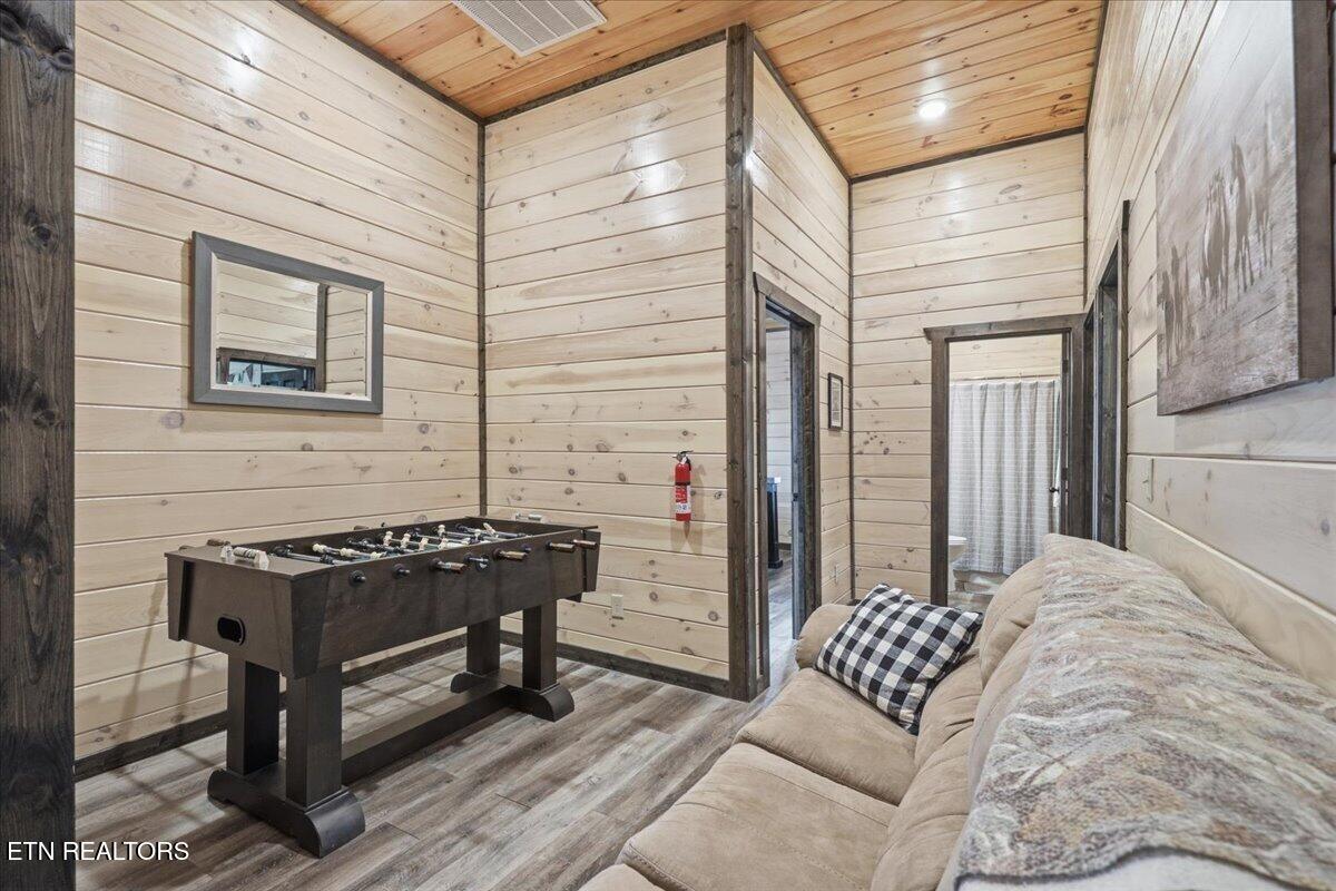 850 Osprey Way Pigeon Forge TN 37863