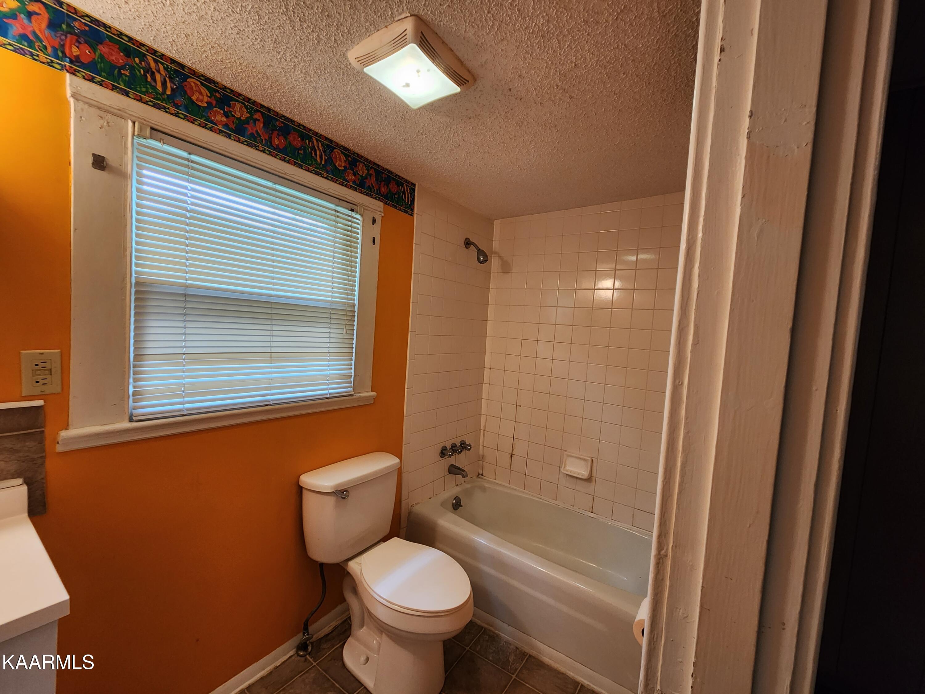 908 Virginia Avenue Knoxville TN 37921