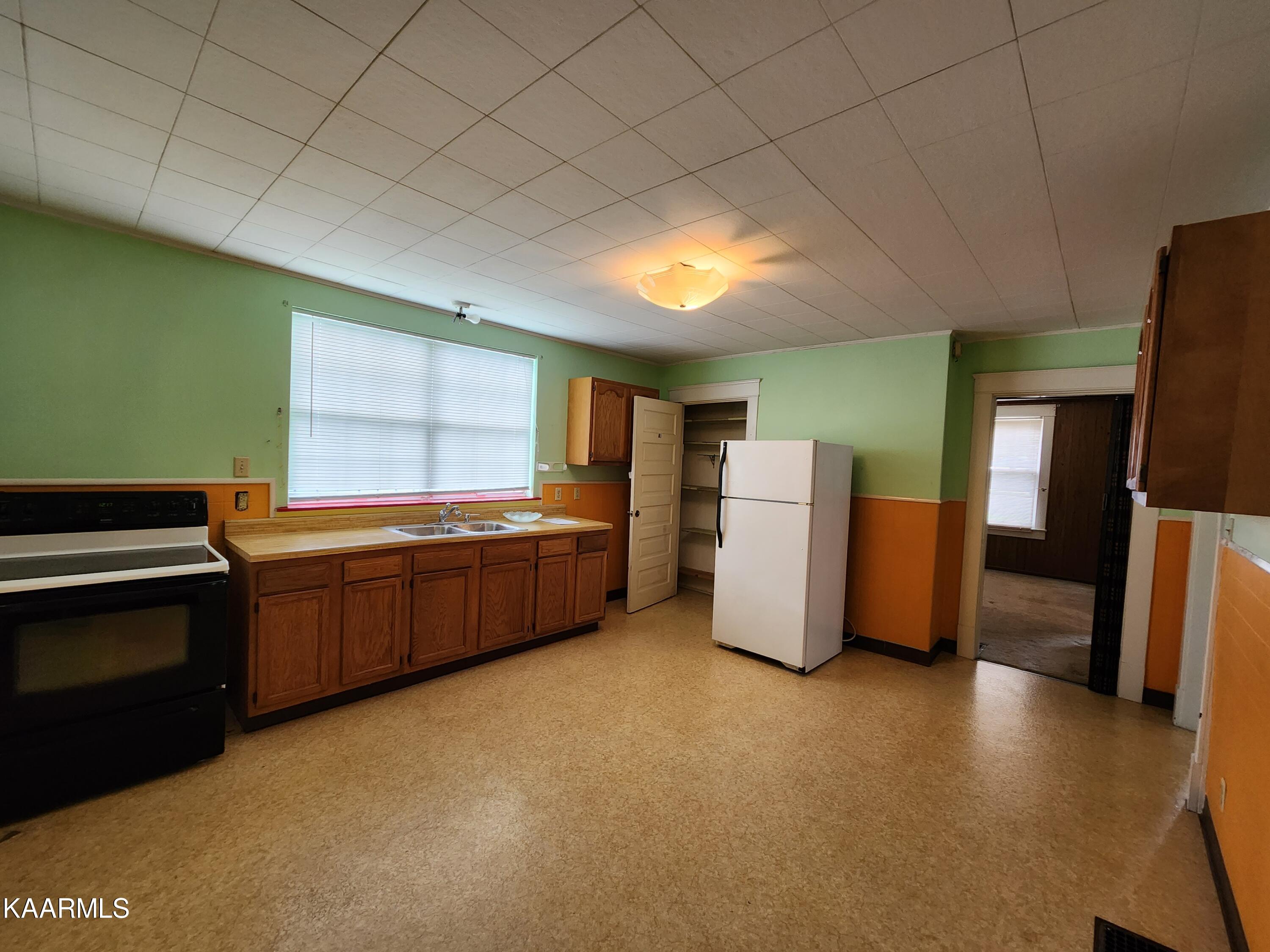 908 Virginia Avenue Knoxville TN 37921