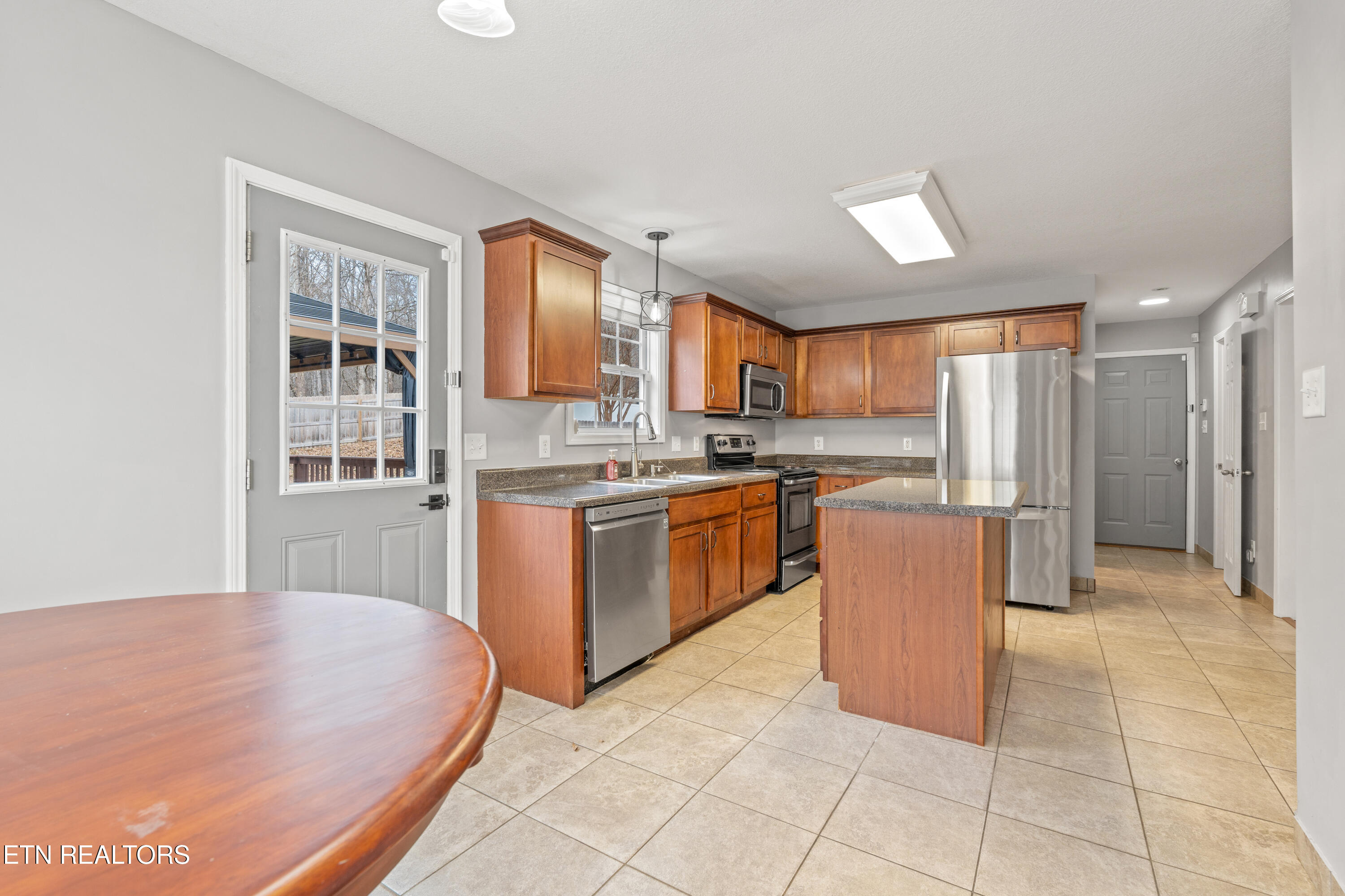 2805 Porch Swing Road Knoxville TN 37938