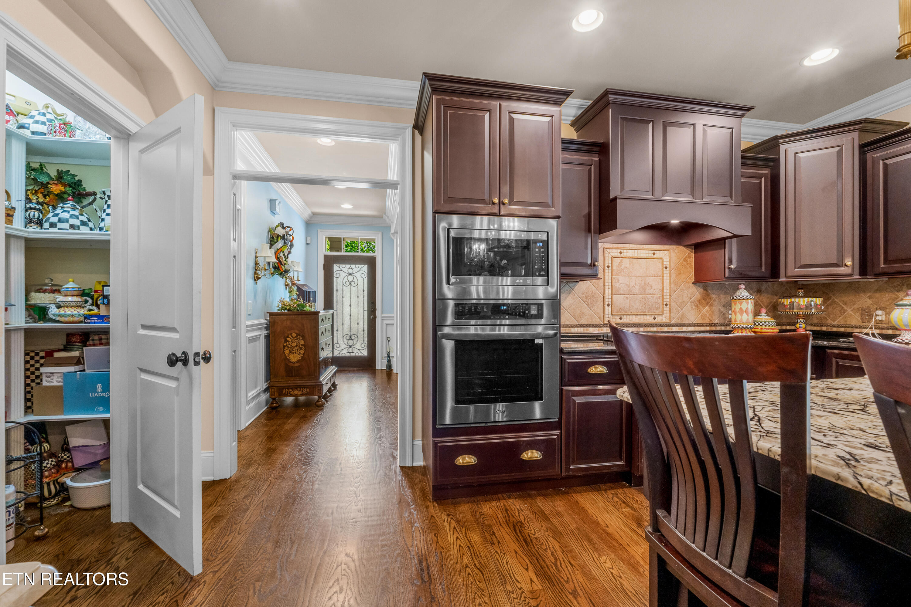551 Colonial Ridge Lane Knoxville TN 37934