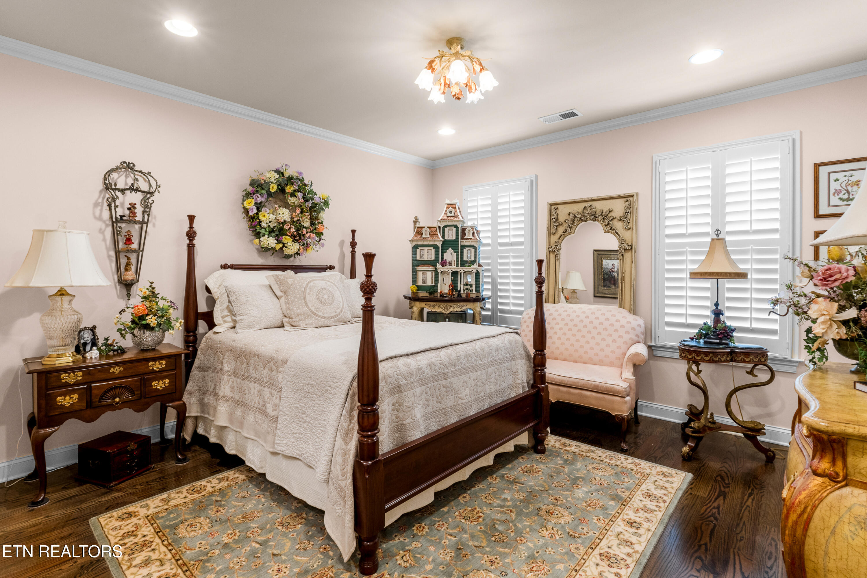 551 Colonial Ridge Lane Knoxville TN 37934