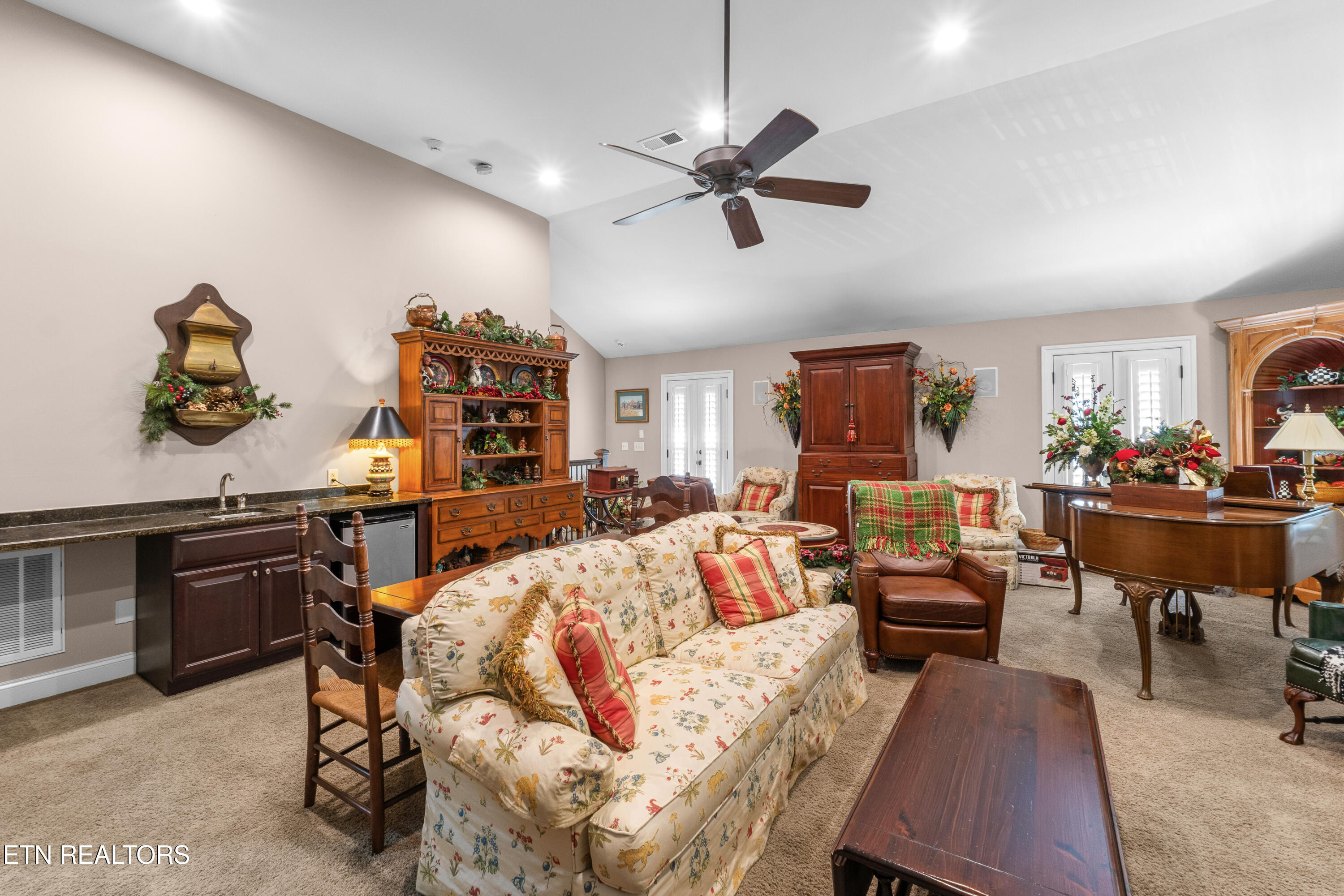 551 Colonial Ridge Lane Knoxville TN 37934