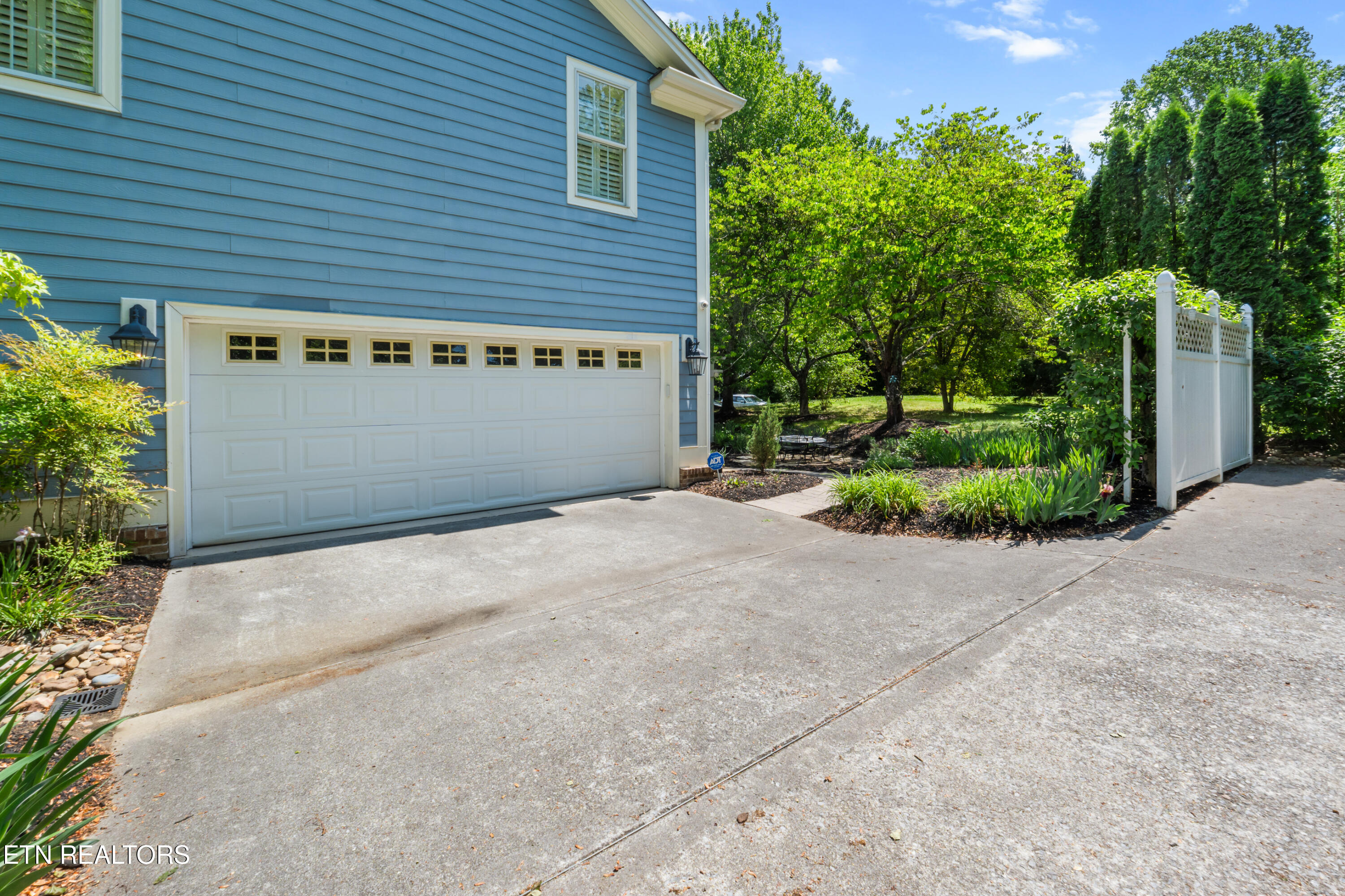 551 Colonial Ridge Lane Knoxville TN 37934
