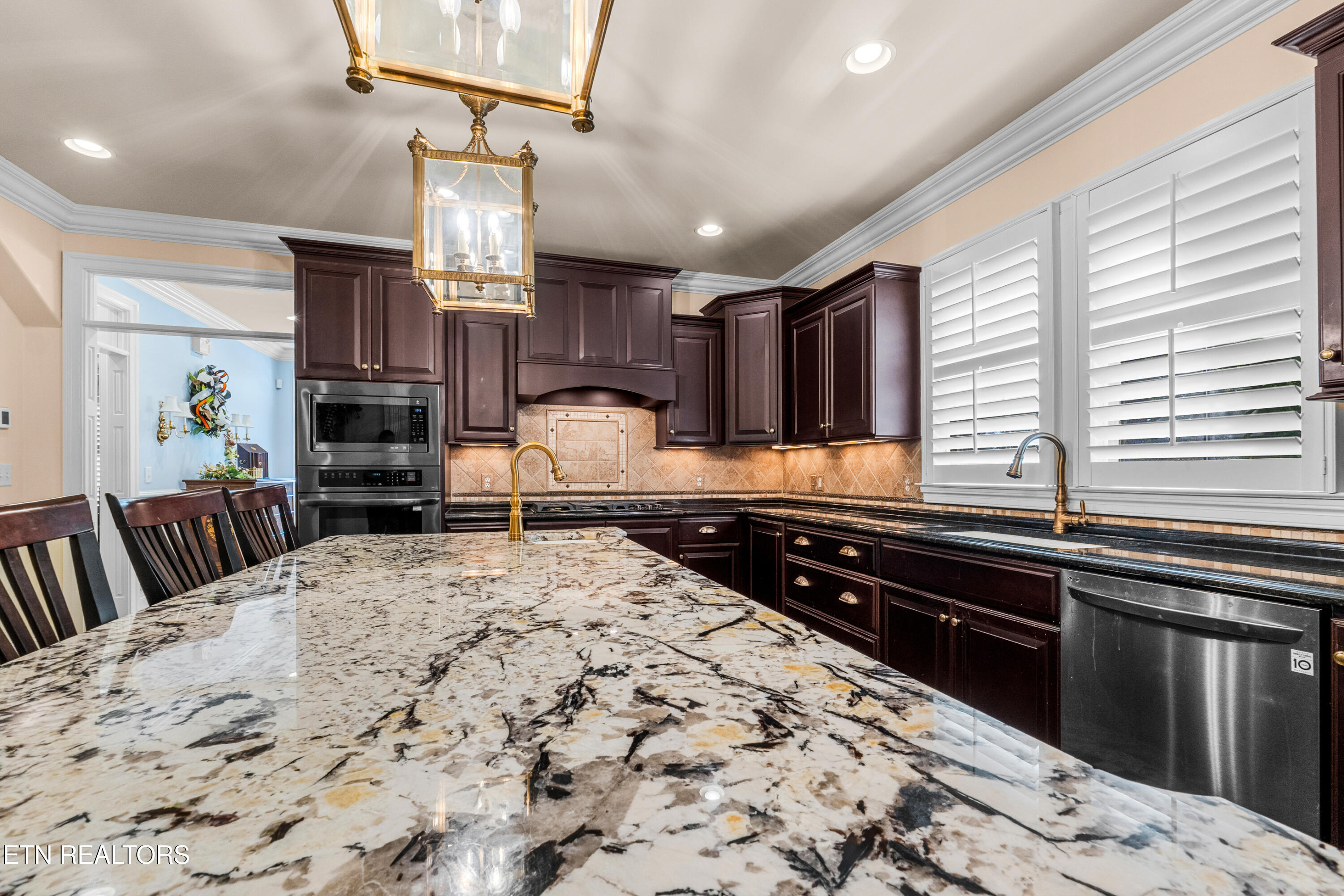 551 Colonial Ridge Lane Knoxville TN 37934