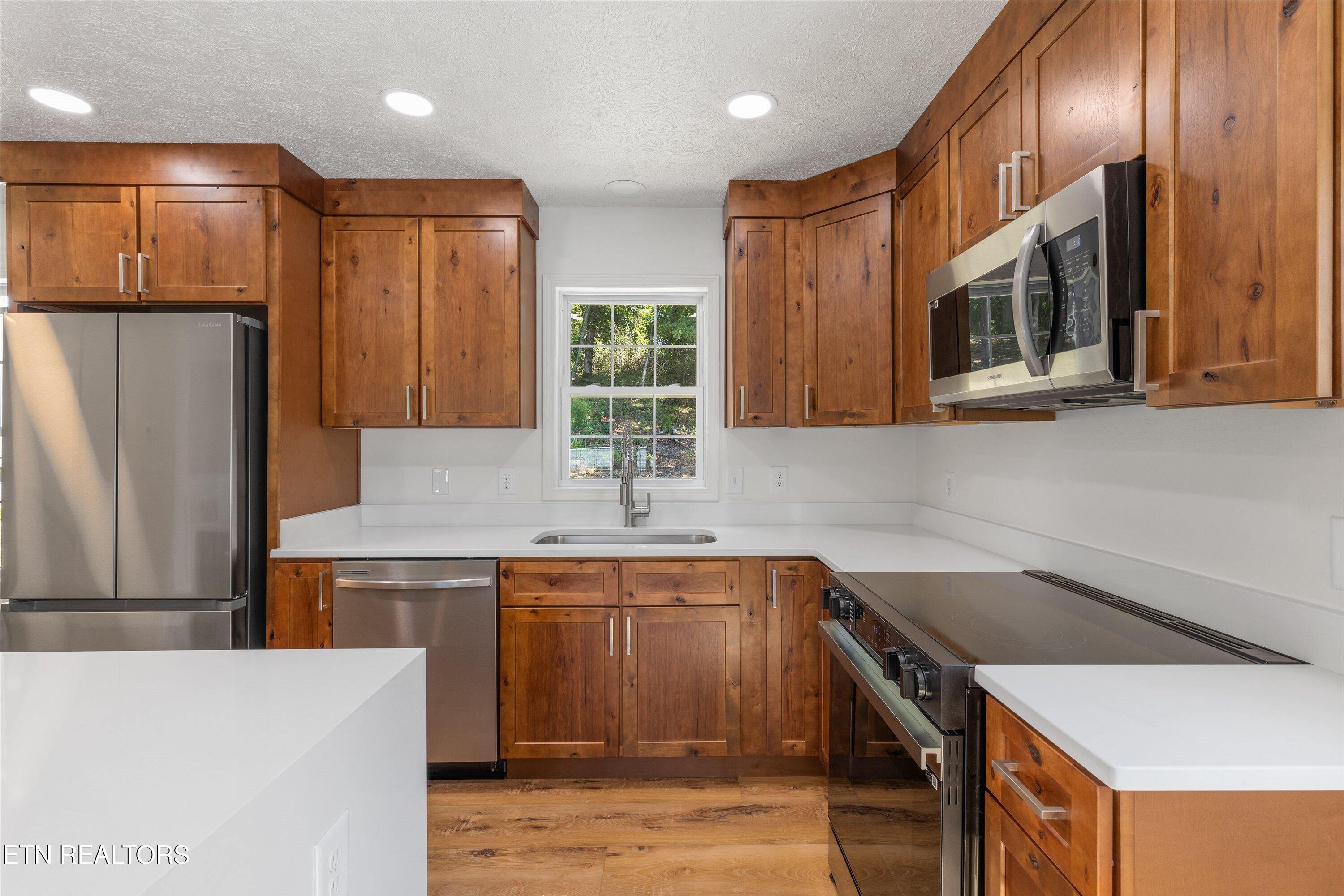 100 Sierra Place Rockwood TN 37854