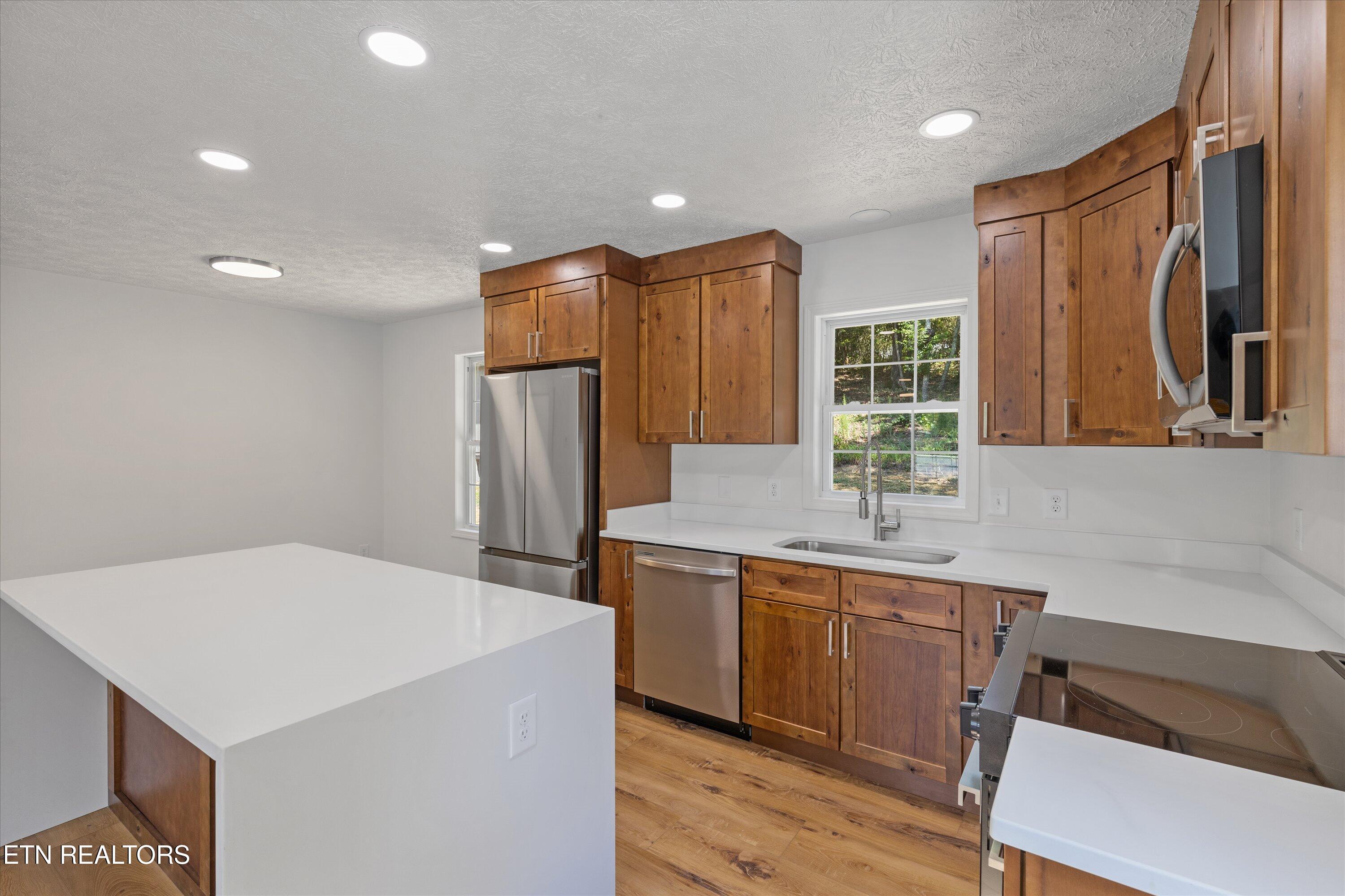 100 Sierra Place Rockwood TN 37854