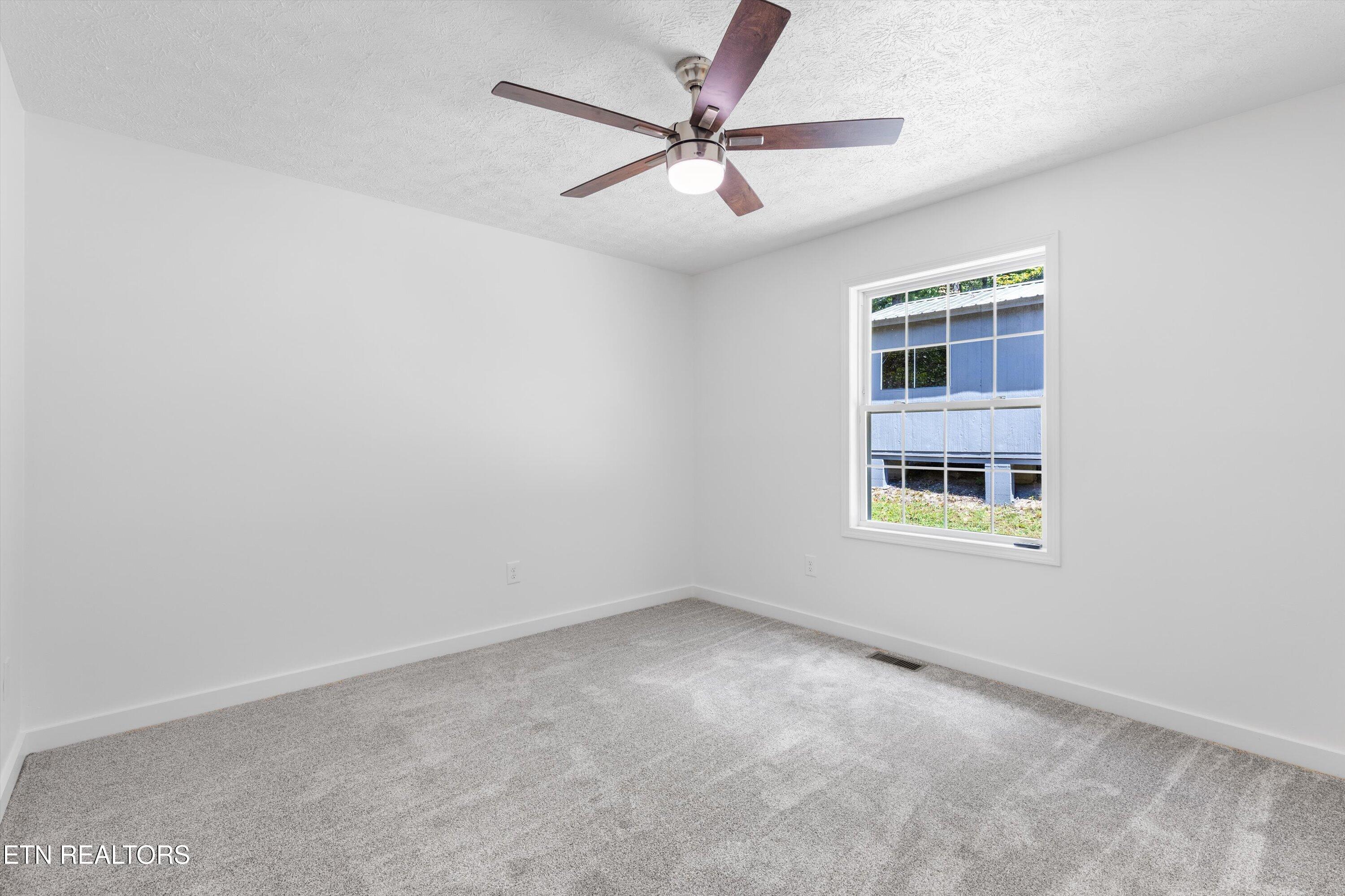 100 Sierra Place Rockwood TN 37854