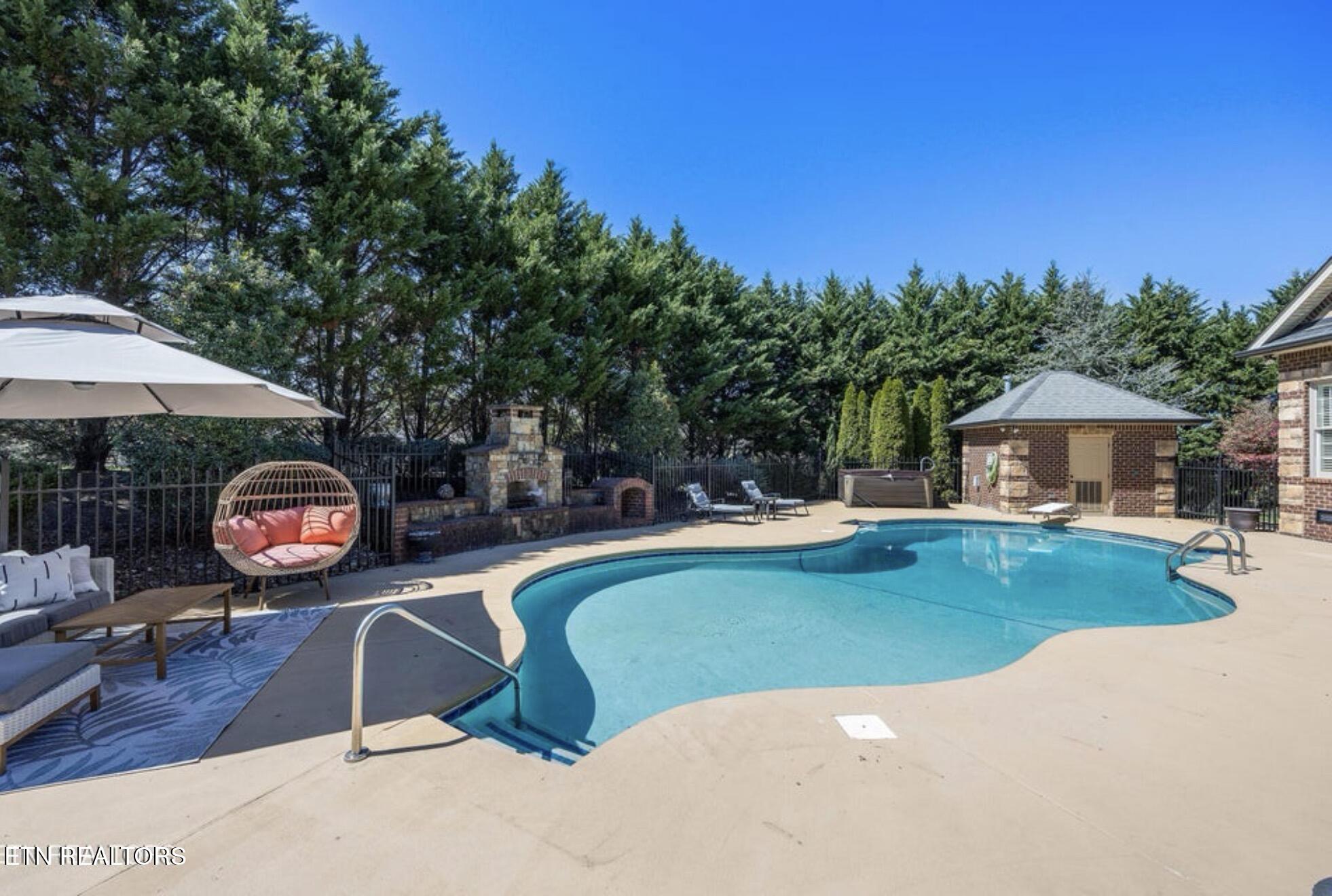 1316 Conner View Court Sevierville TN 37862