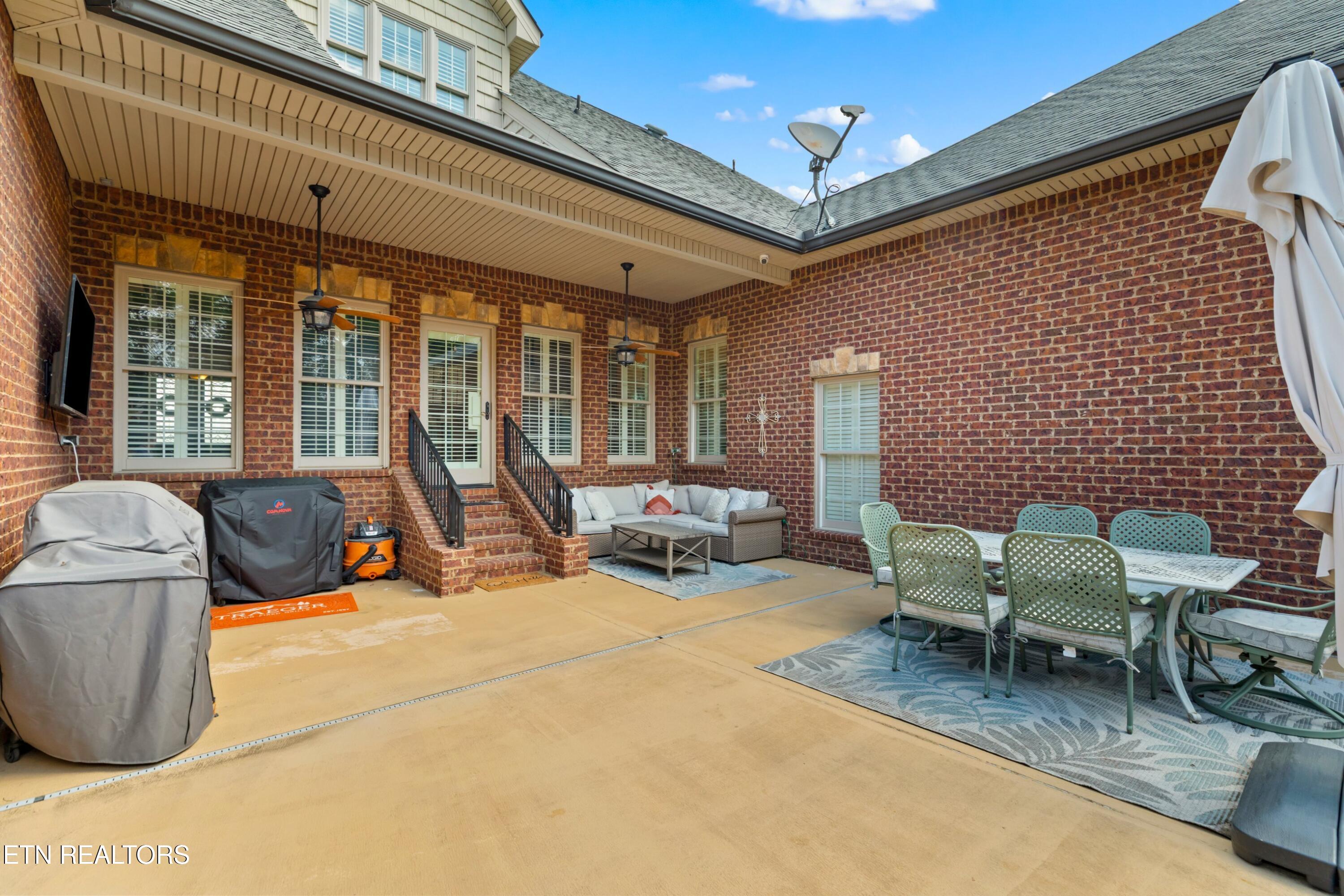 1316 Conner View Court Sevierville TN 37862
