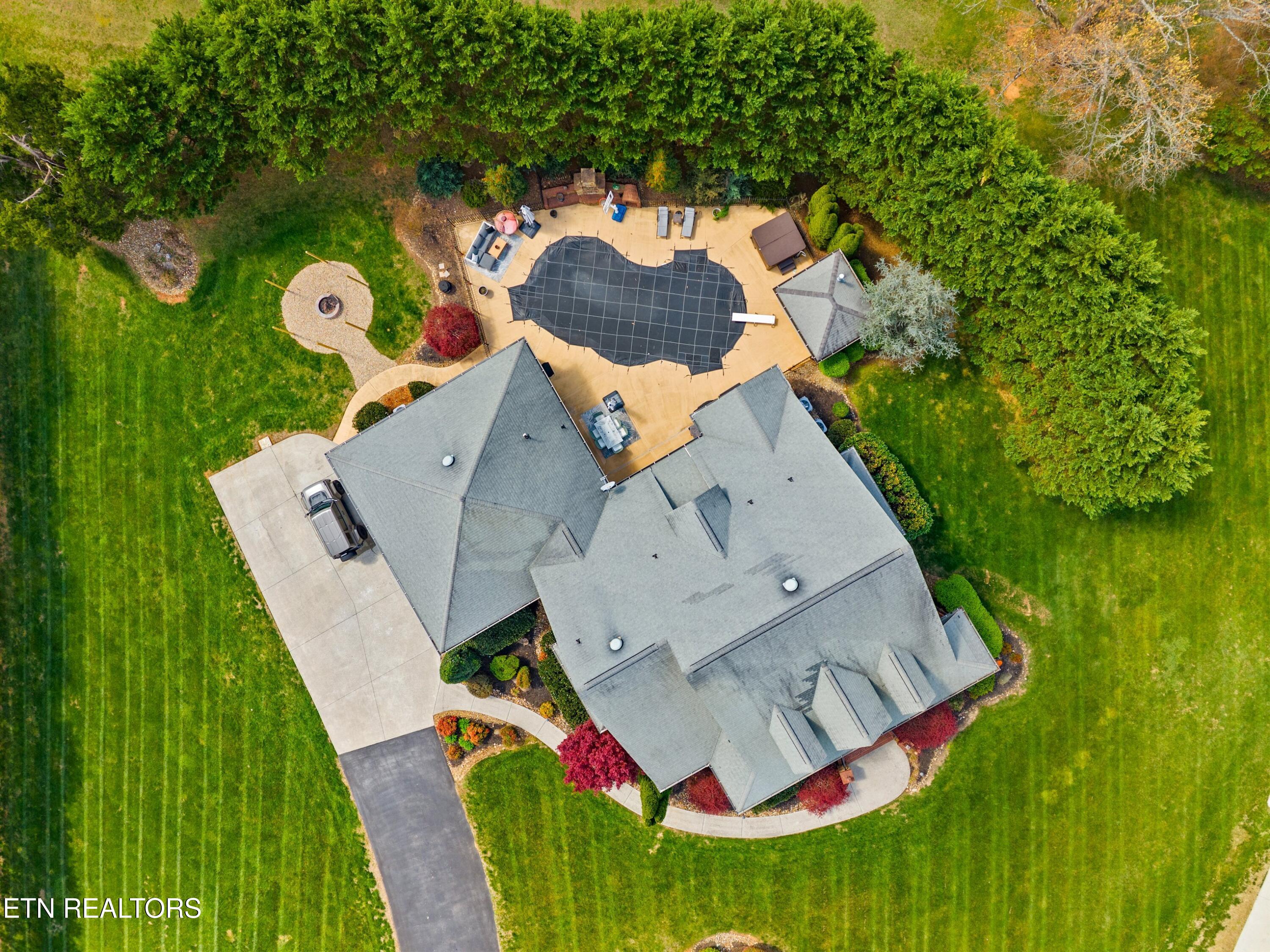 1316 Conner View Court Sevierville TN 37862