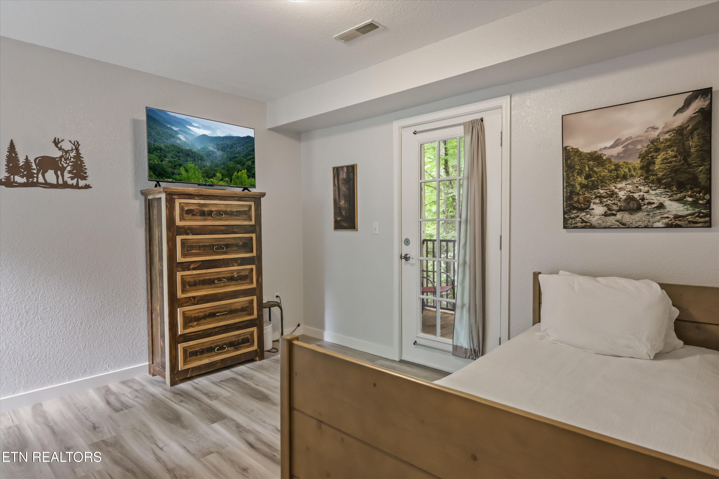 537 Johnson Lane Gatlinburg TN 37738