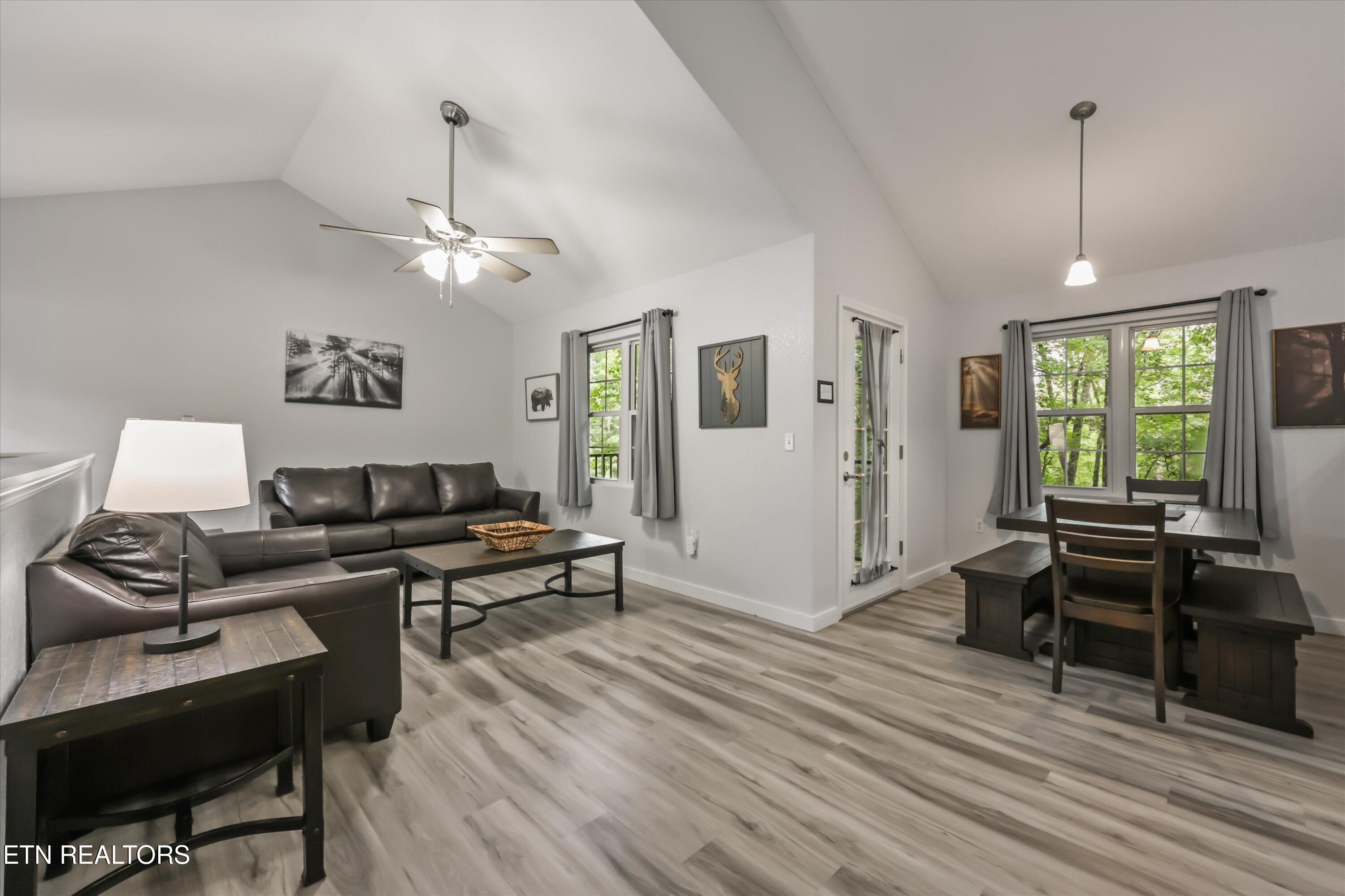 537 Johnson Lane Gatlinburg TN 37738
