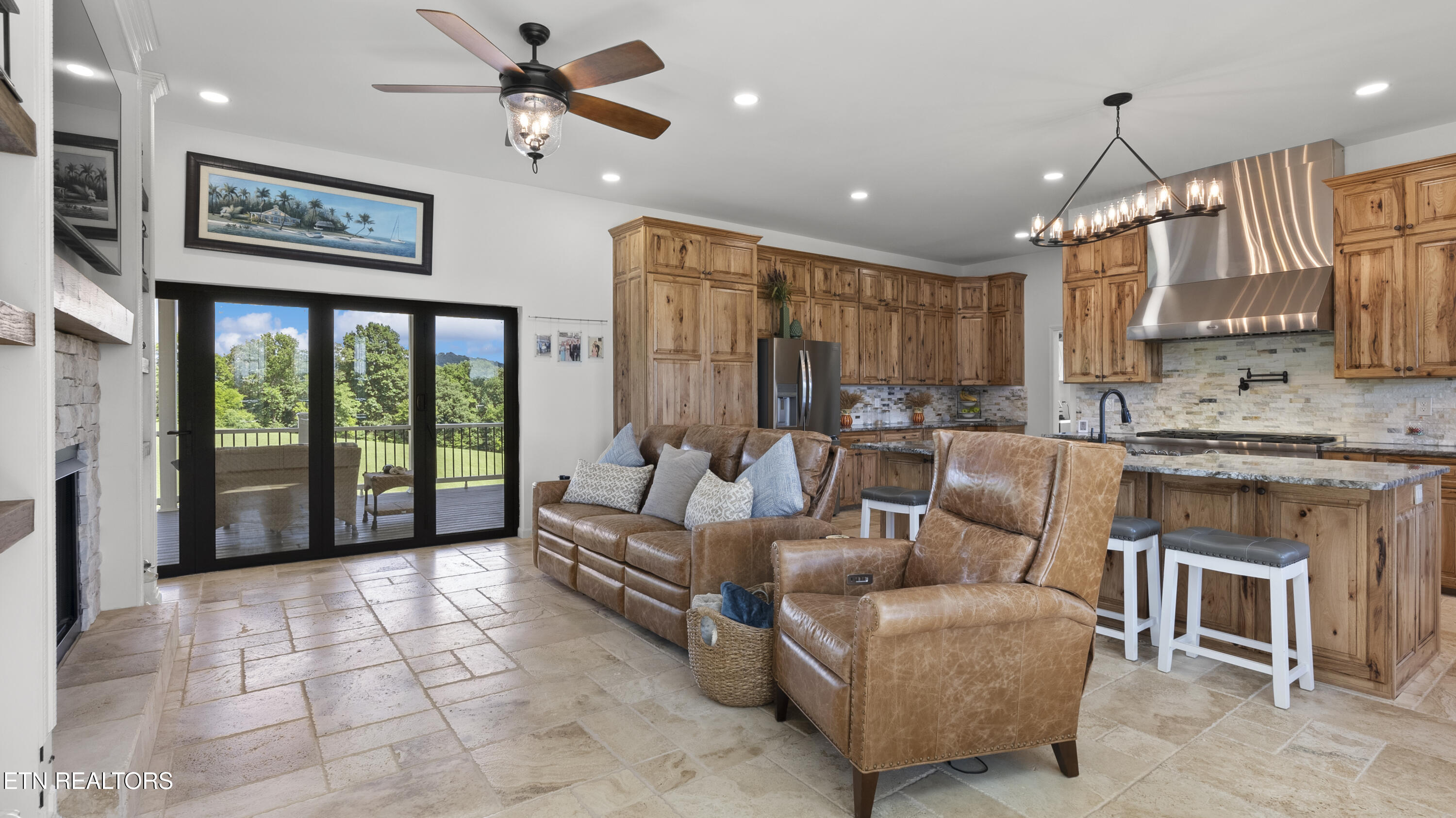 2324 Holston View Road New Market TN 37820