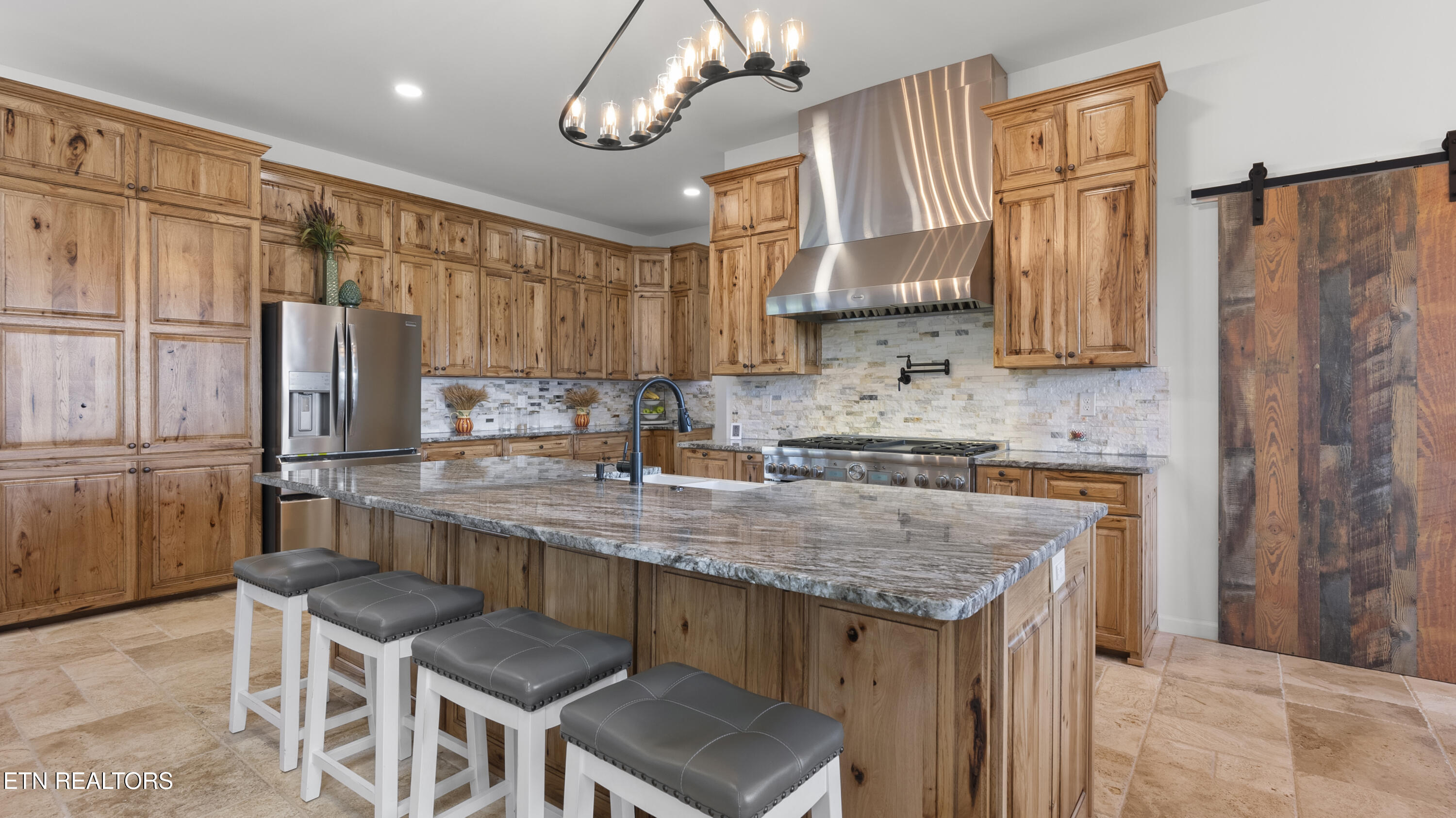 2324 Holston View Road New Market TN 37820