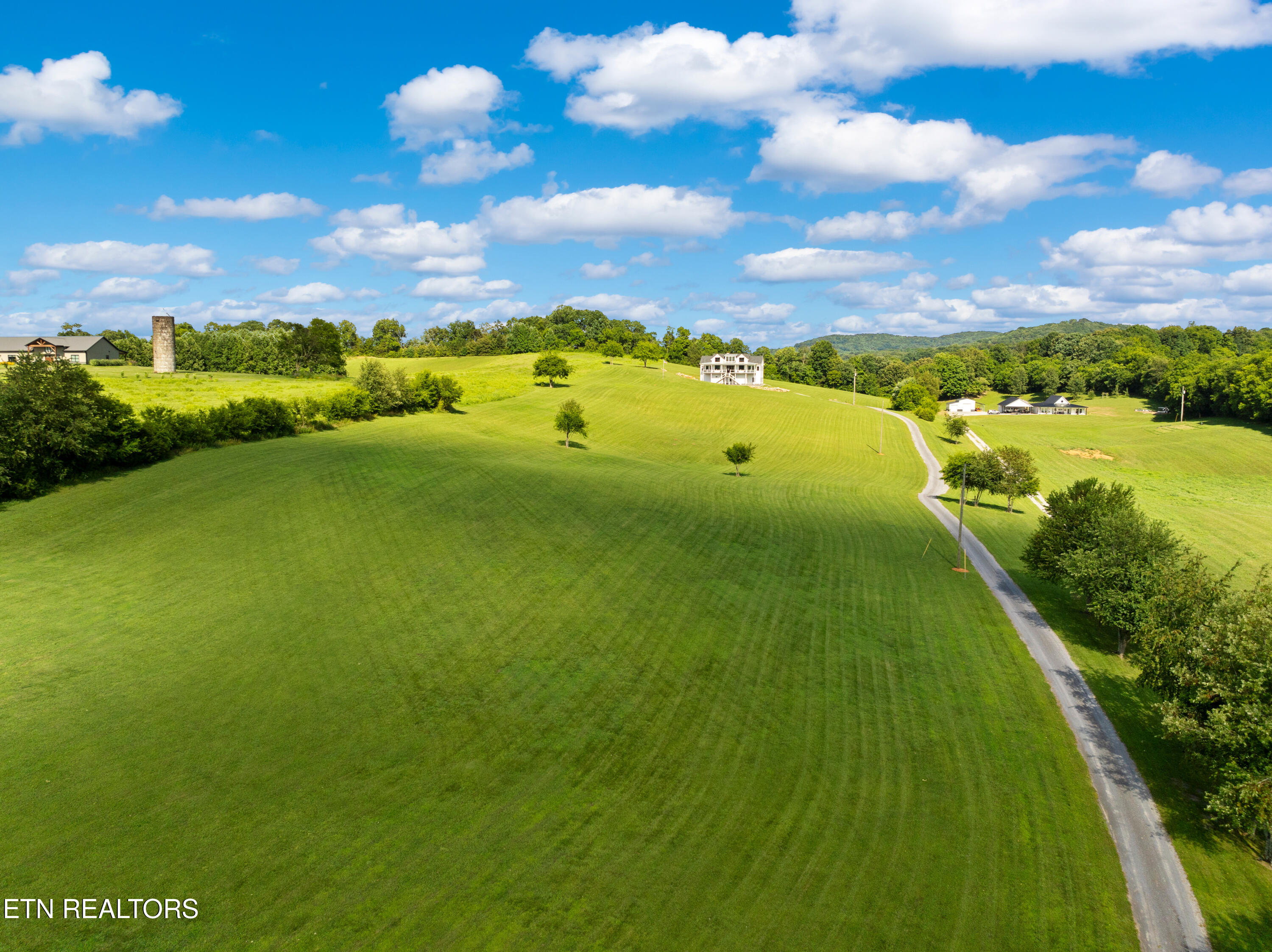 2324 Holston View Road New Market TN 37820