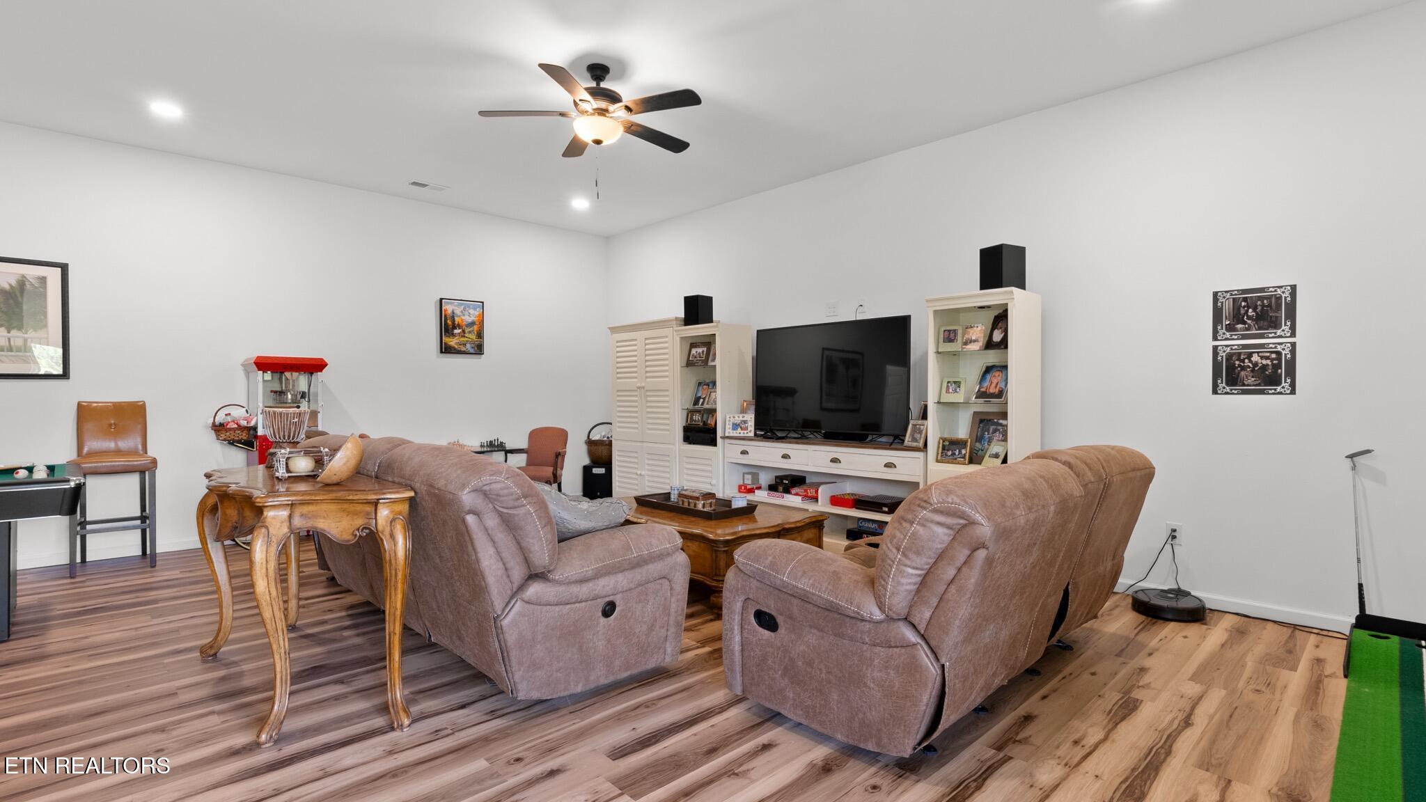 2324 Holston View Road New Market TN 37820