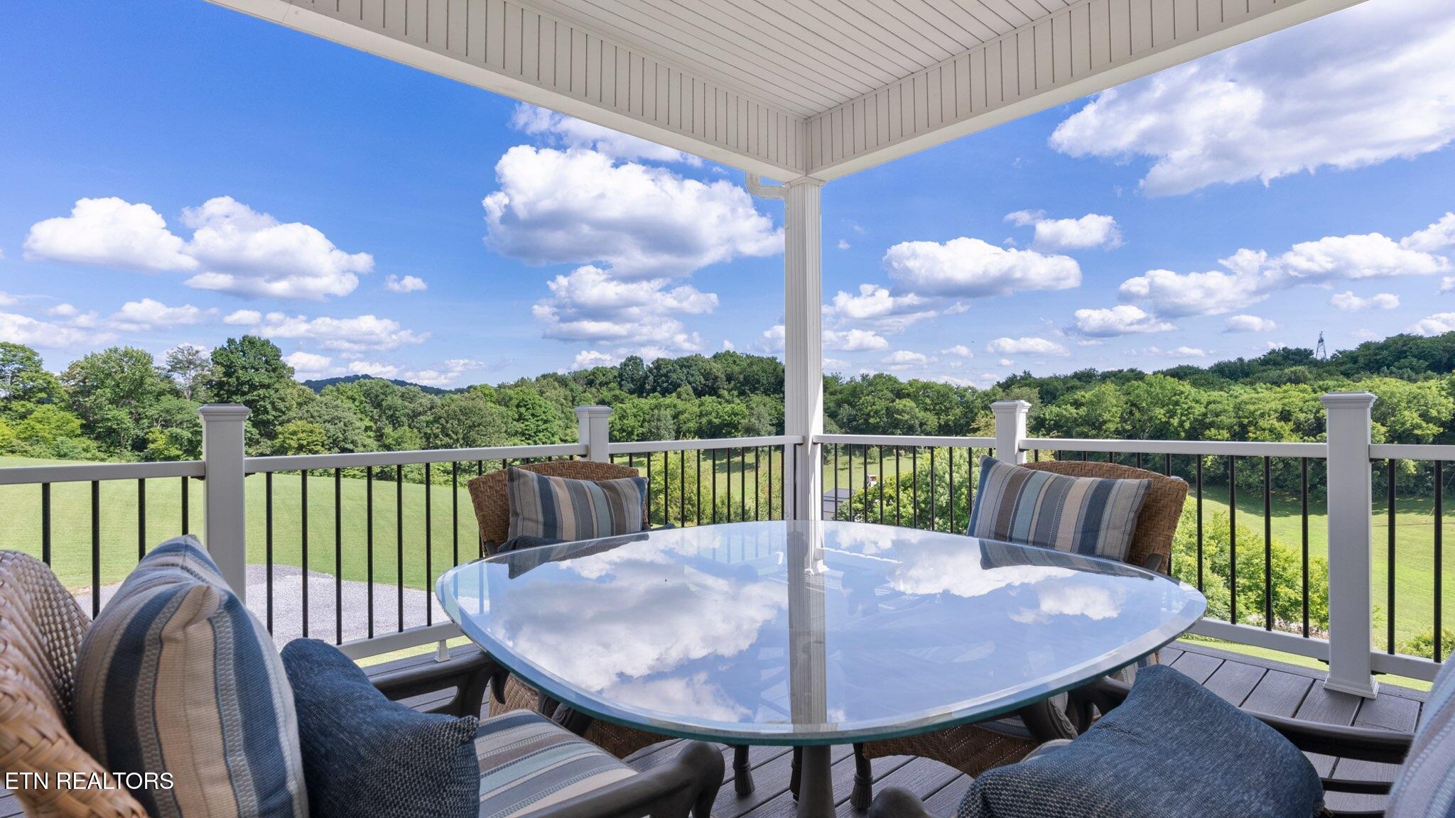 2324 Holston View Road New Market TN 37820