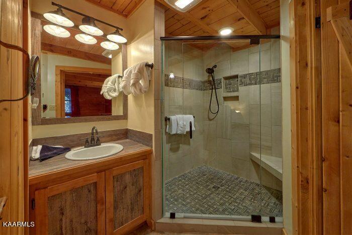 301 Inagehi Lane Loudon TN 37774