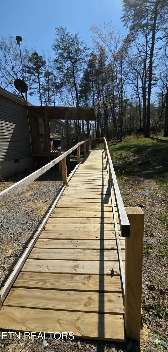 42 Sullivan Lane Pikeville TN 37367