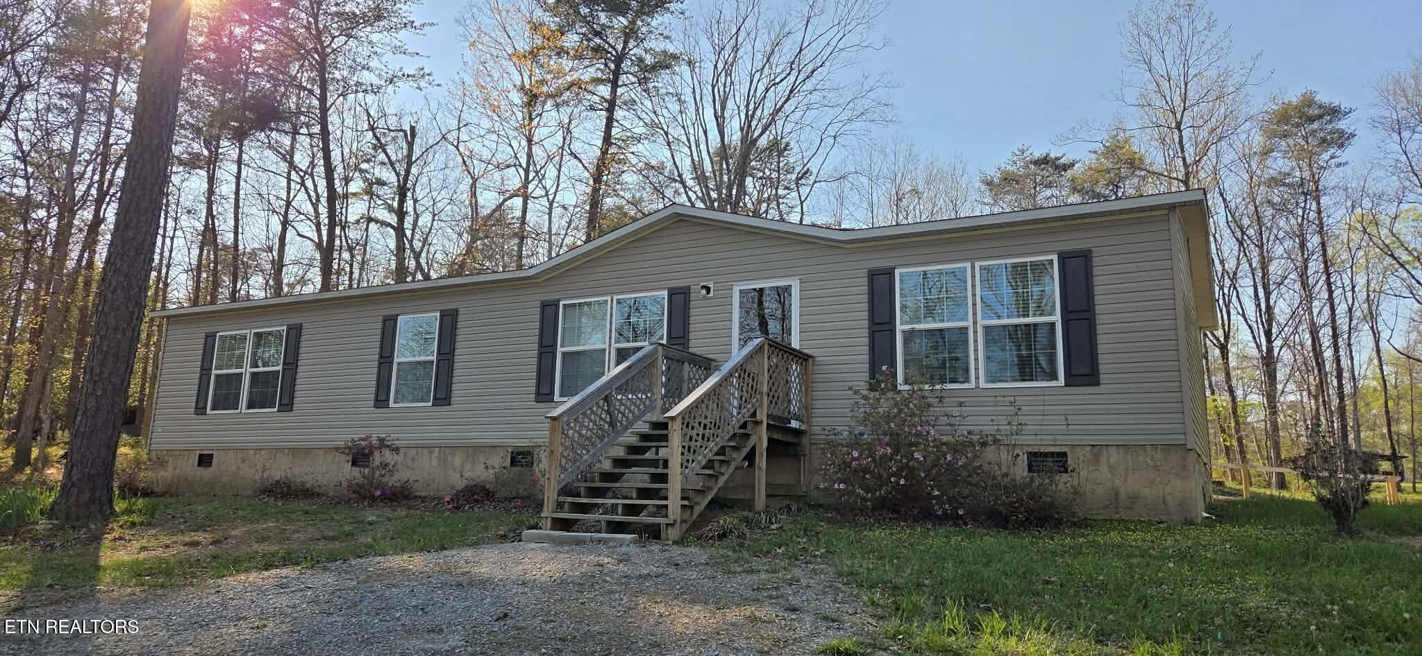 42 Sullivan Lane Pikeville TN 37367