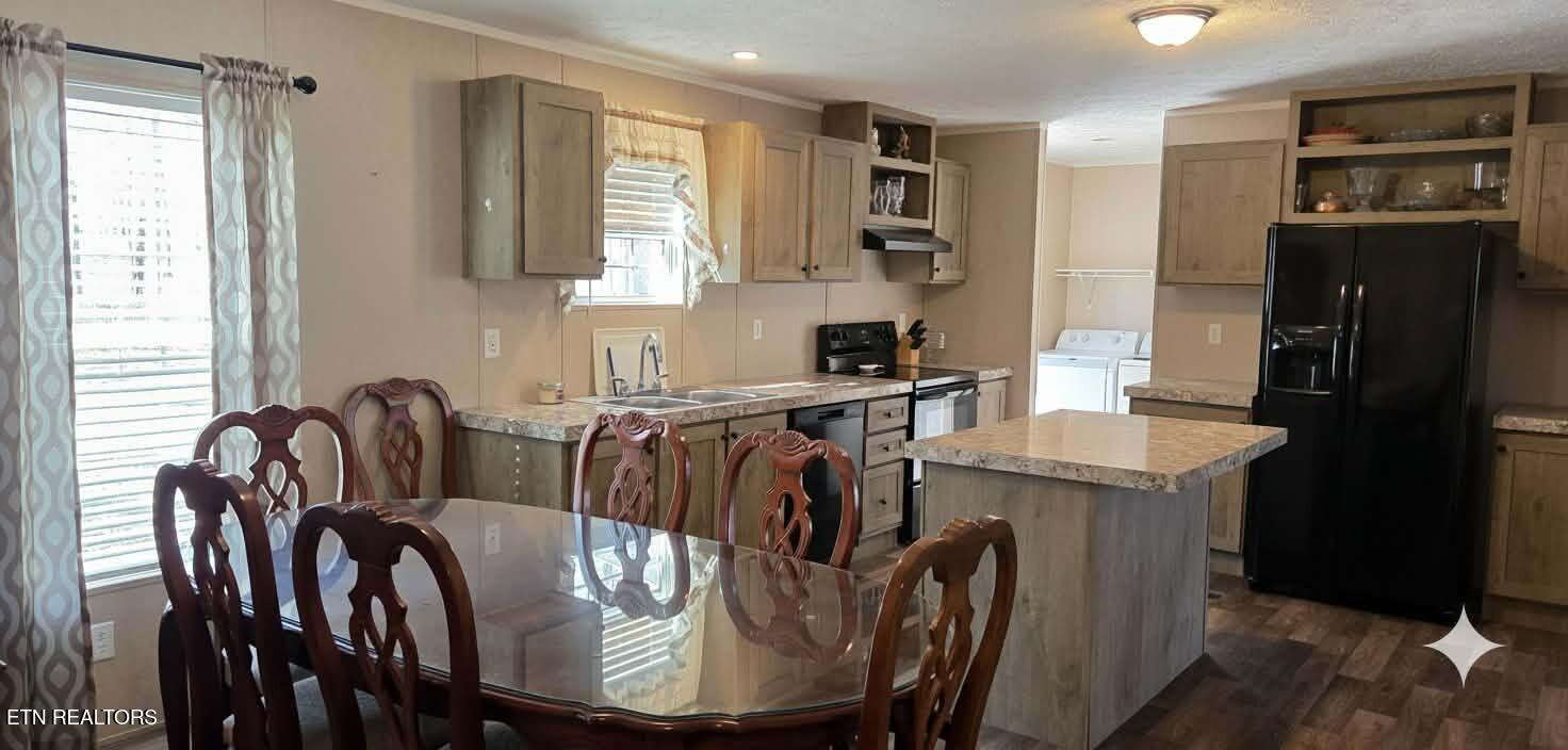 42 Sullivan Lane Pikeville TN 37367