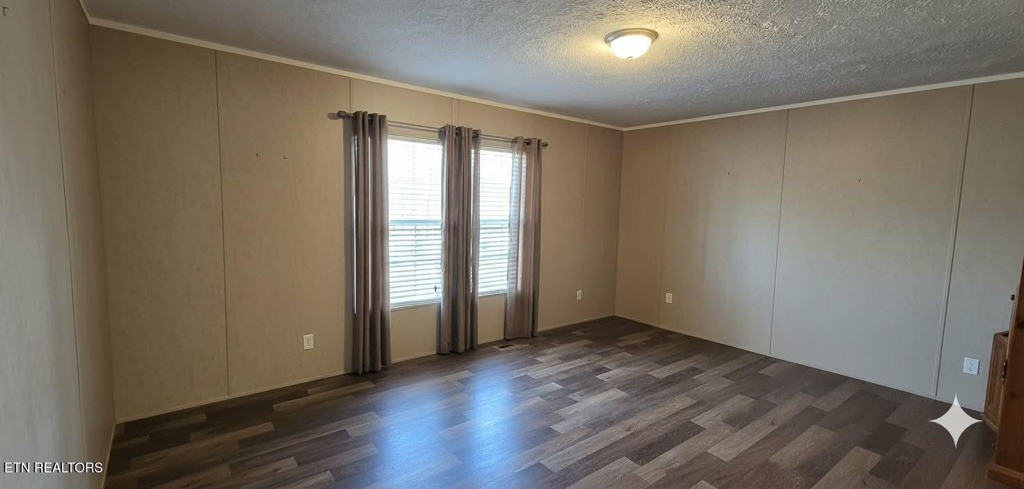 42 Sullivan Lane Pikeville TN 37367