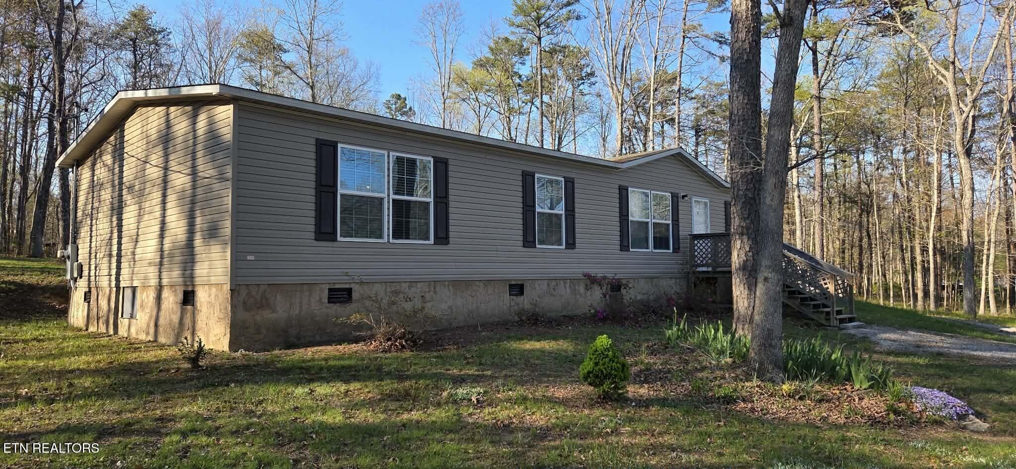 42 Sullivan Lane Pikeville TN 37367