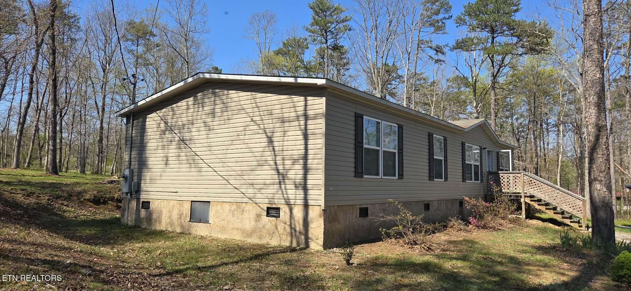 42 Sullivan Lane Pikeville TN 37367