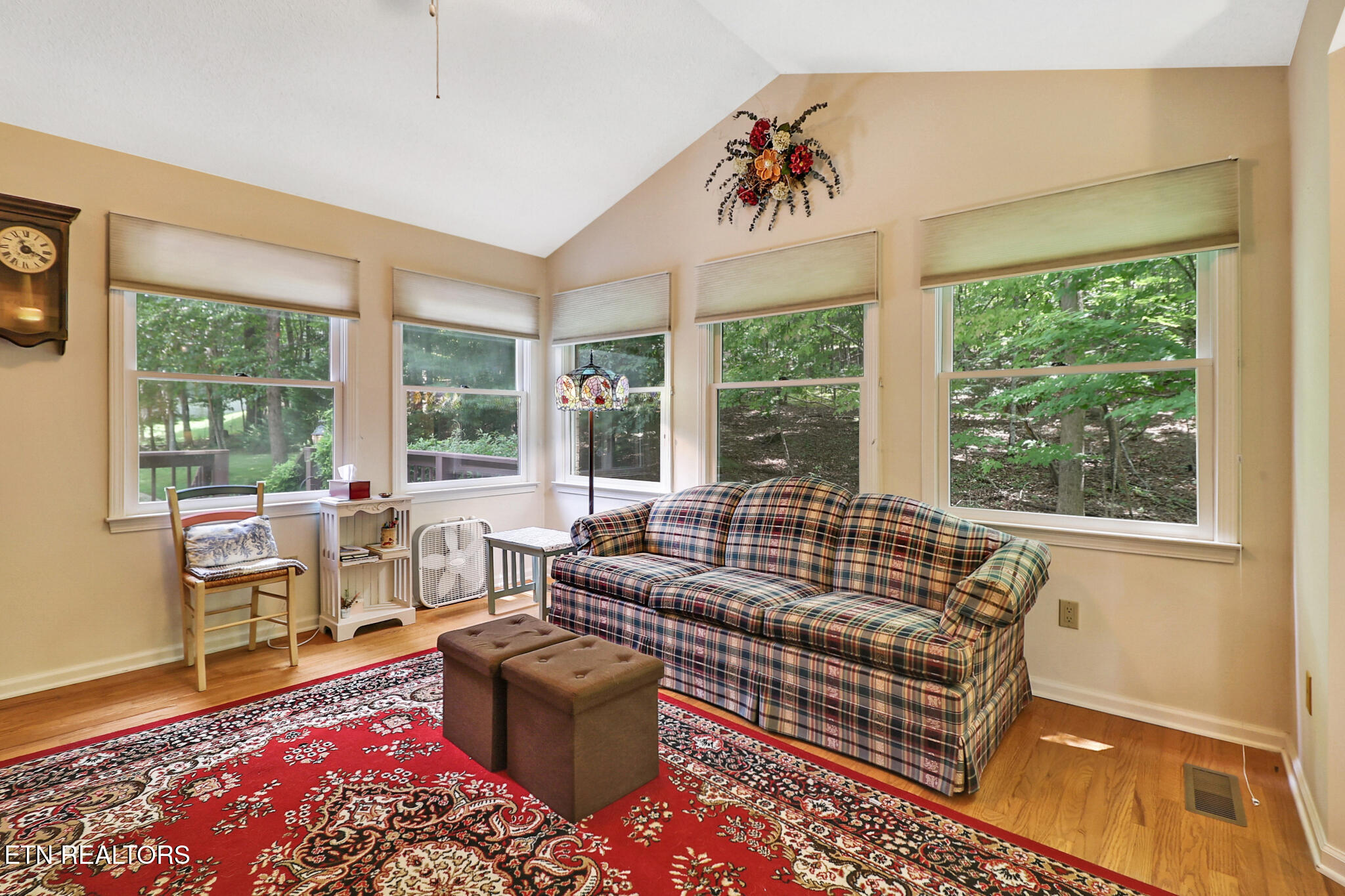 17 Milnor Terrace Crossville TN 38558