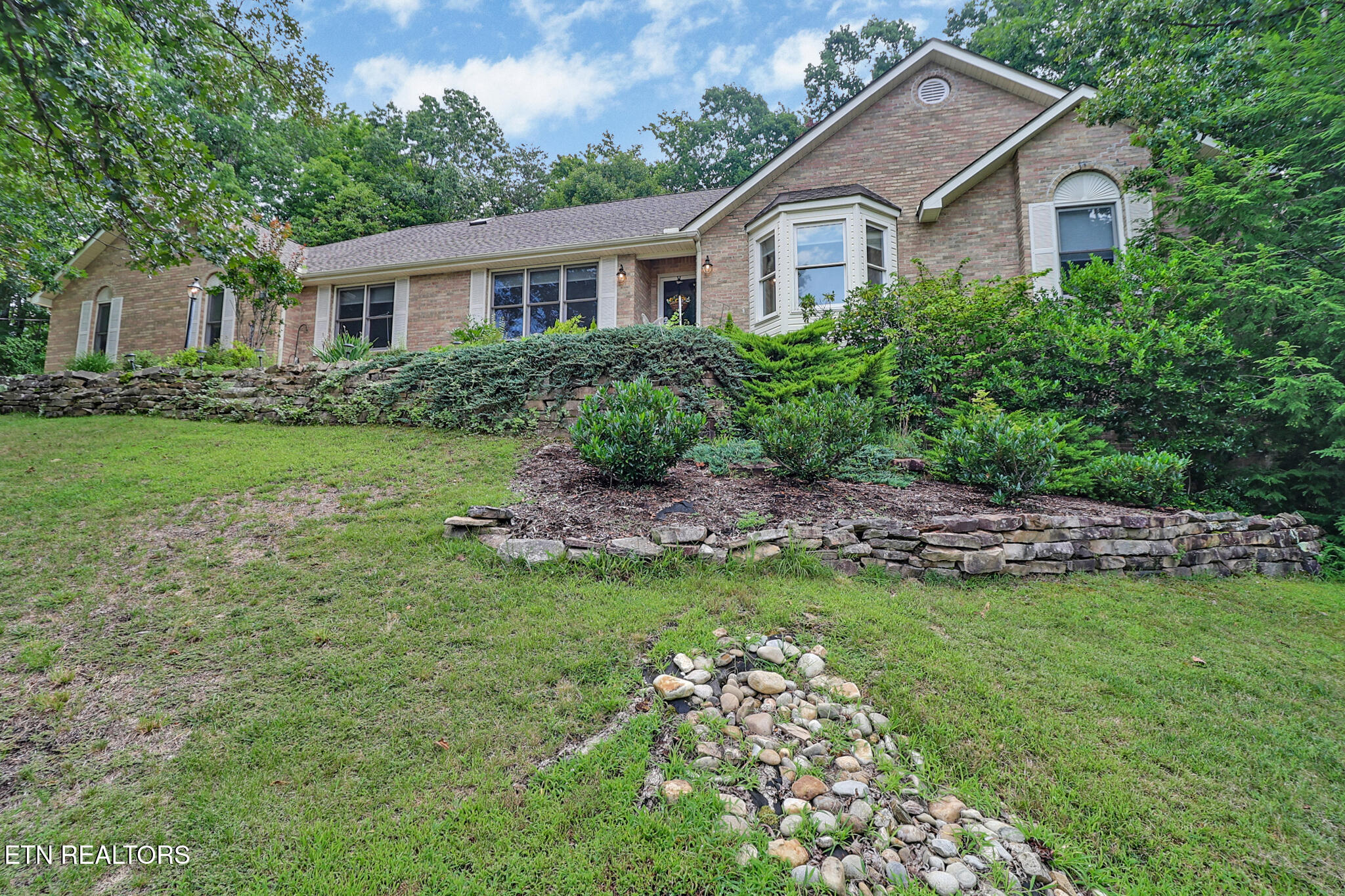 17 Milnor Terrace Crossville TN 38558