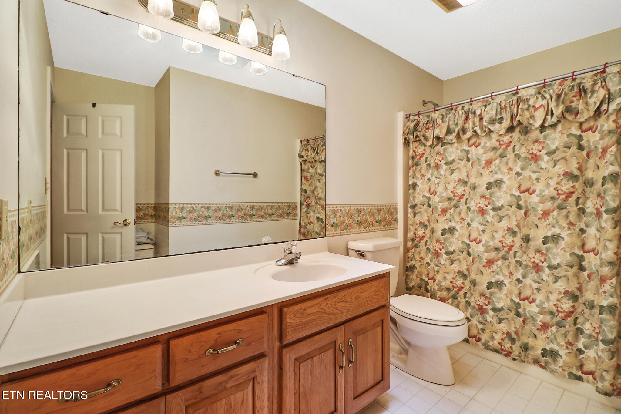 17 Milnor Terrace Crossville TN 38558