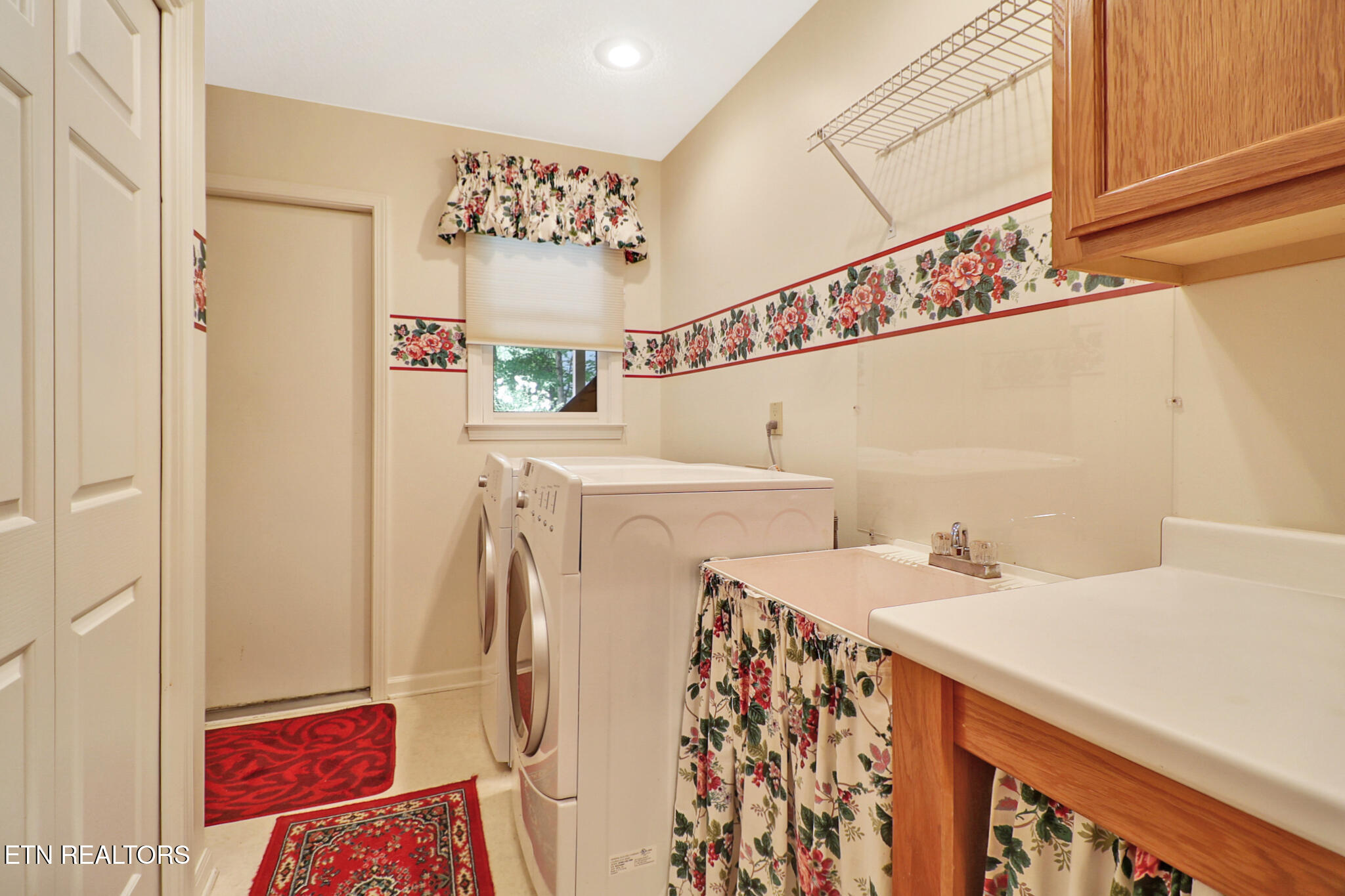 17 Milnor Terrace Crossville TN 38558