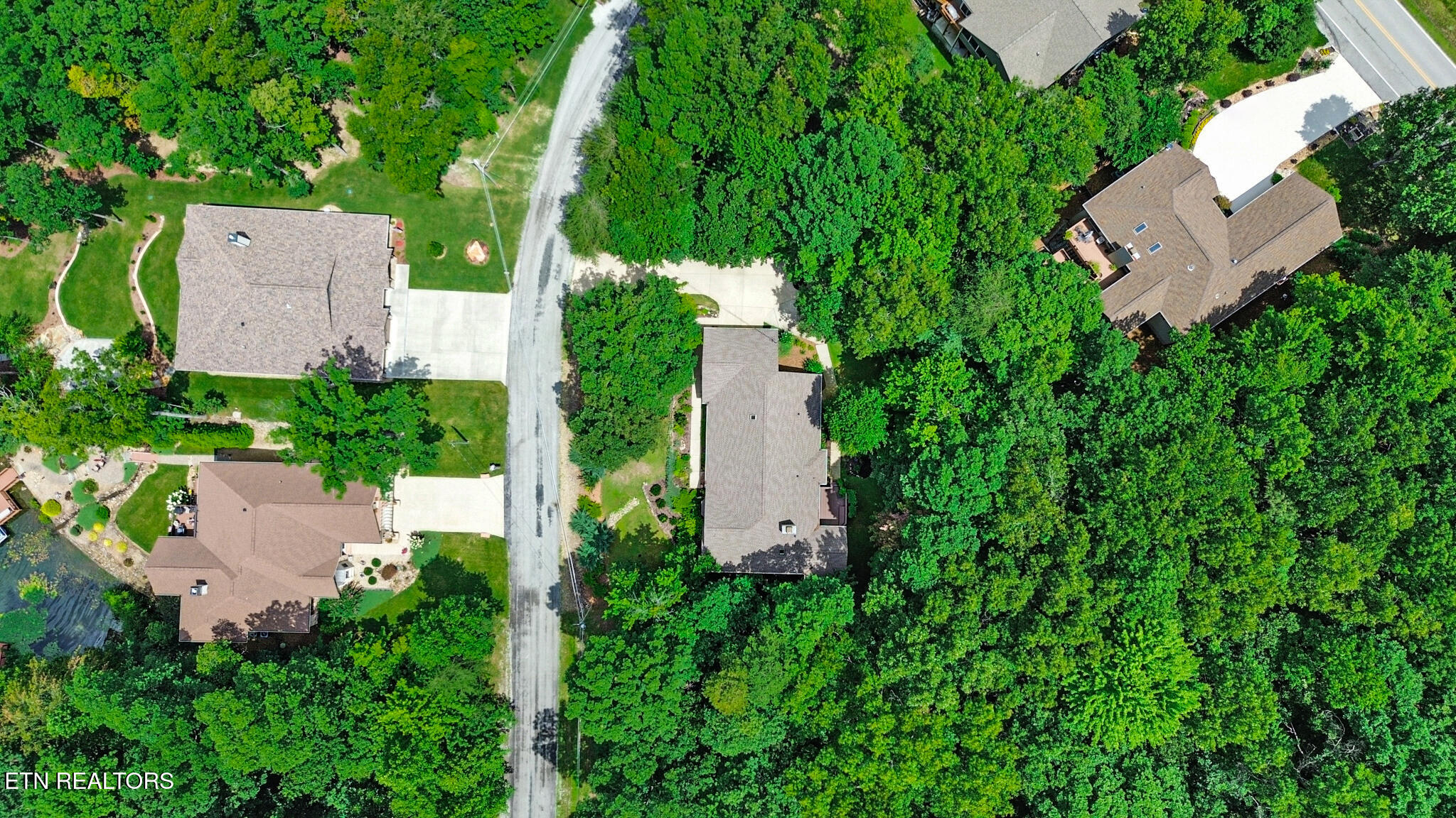 17 Milnor Terrace Crossville TN 38558