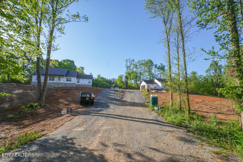 842 Pinebrooke Drive Maryville TN 37801
