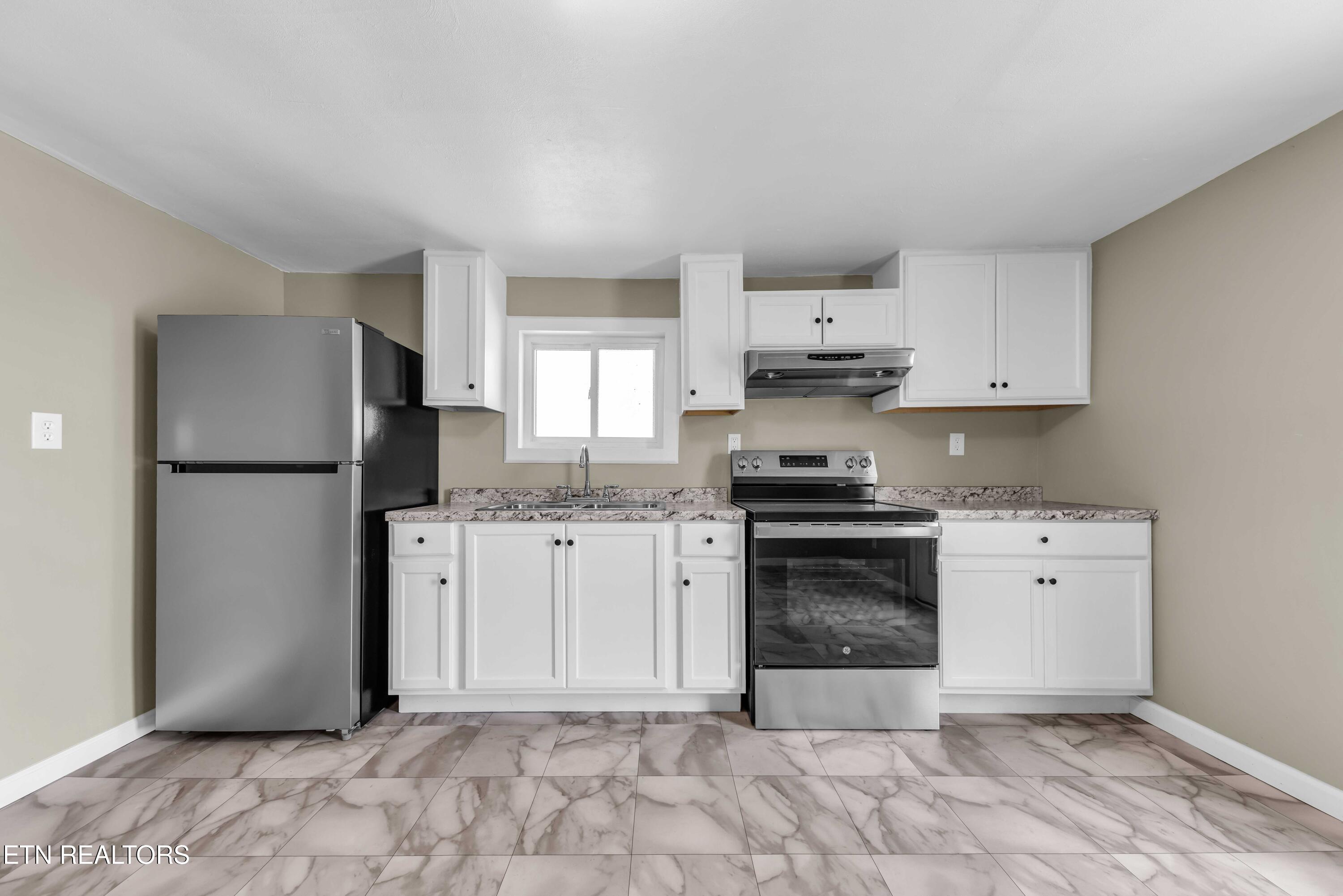 2433 Sweetwater Vonore Road Sweetwater TN 37874