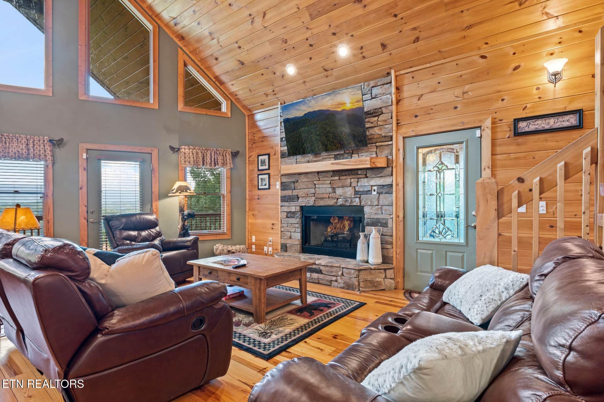 210 Meghans Way Townsend TN 37882