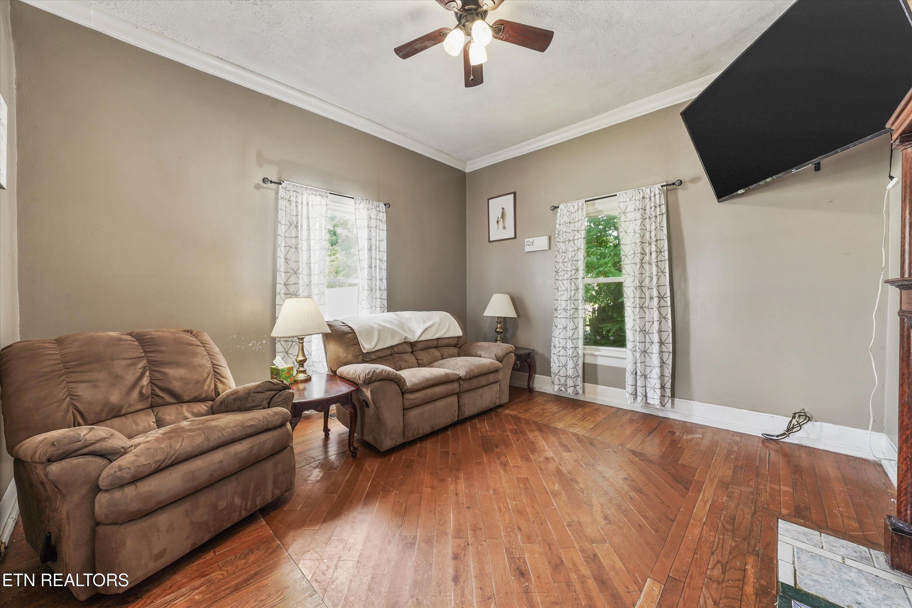 2024 Lawson Avenue Knoxville TN 37917
