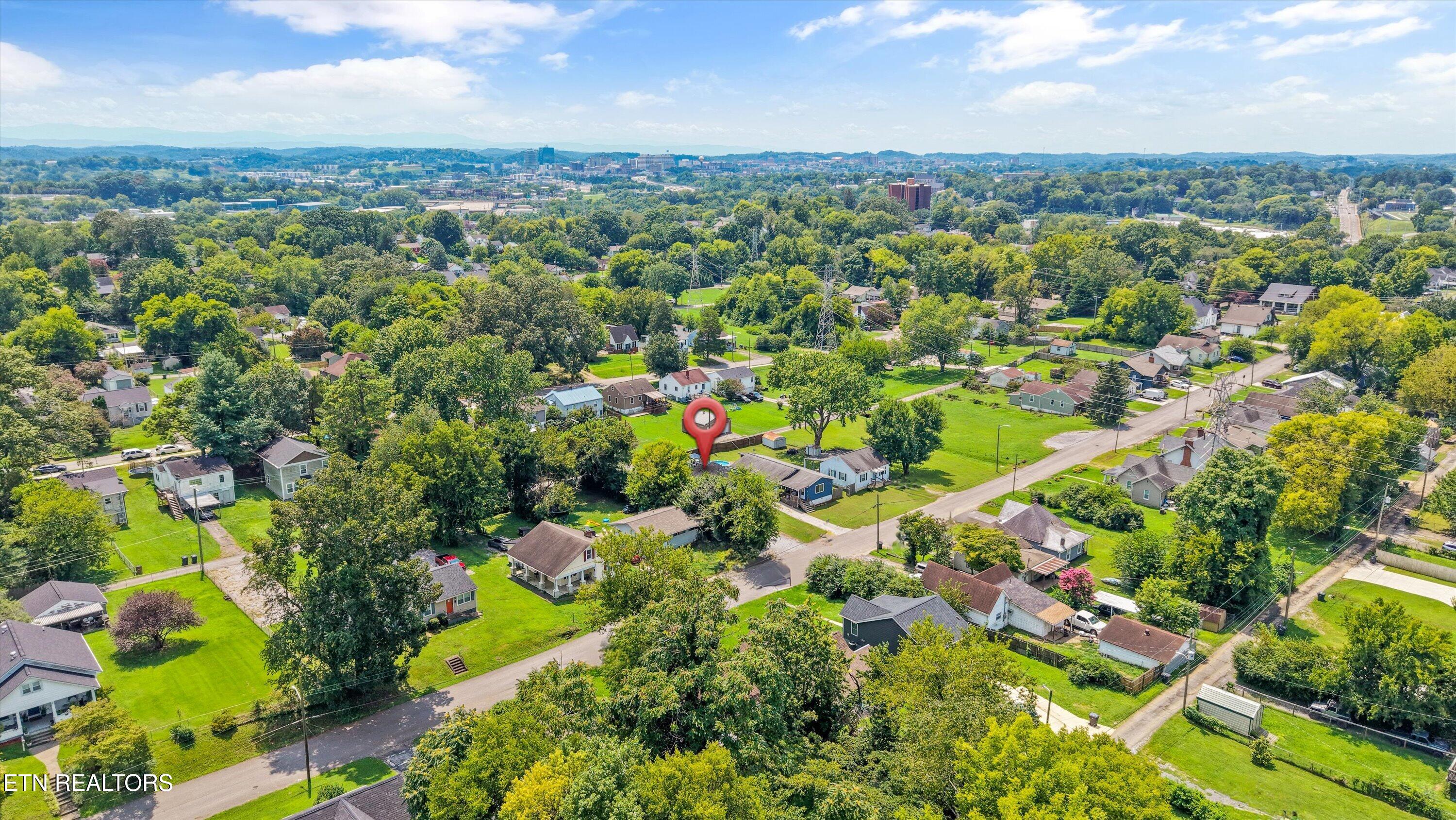 2024 Lawson Avenue Knoxville TN 37917