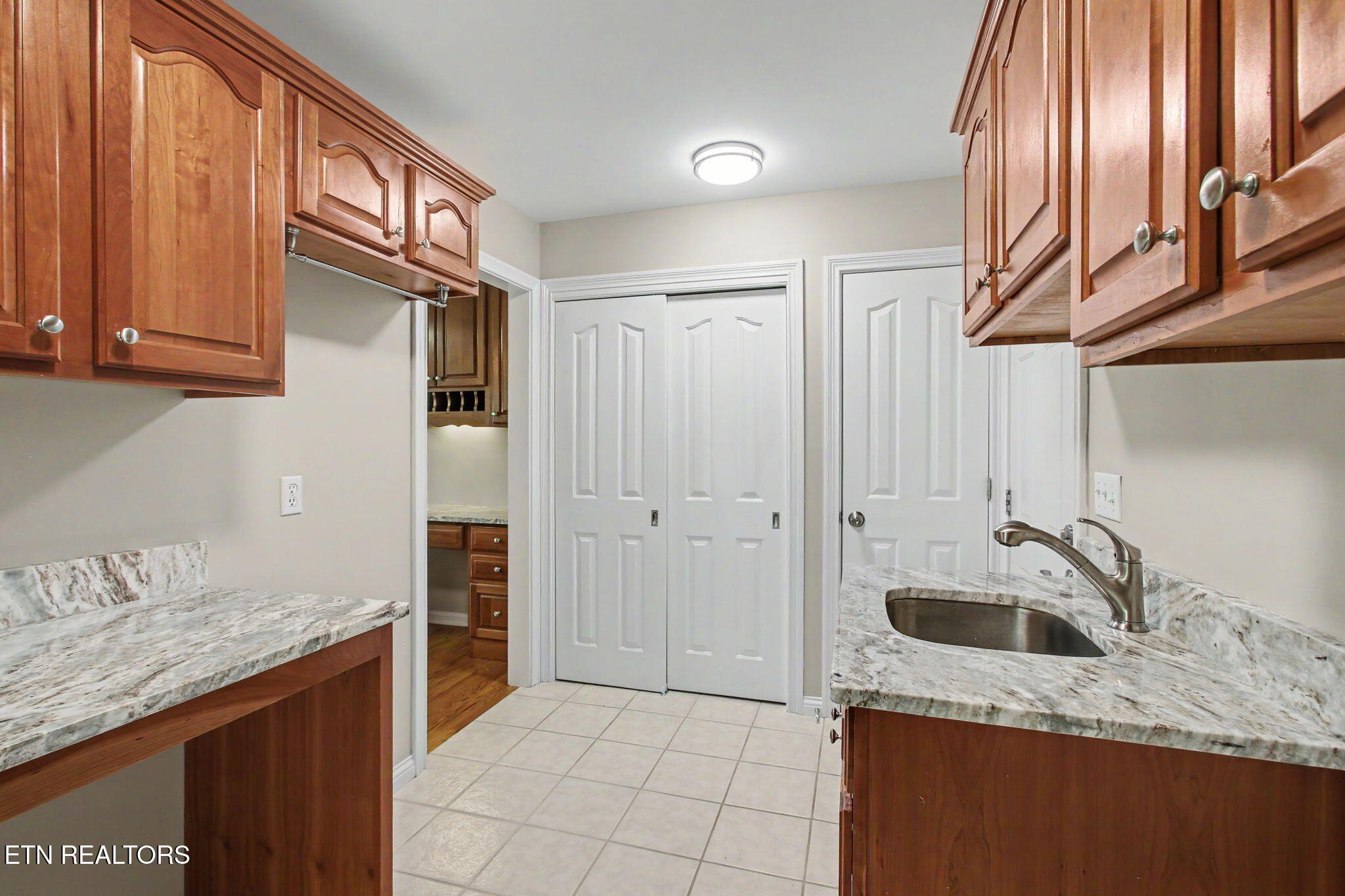 207 Tuhdegwa Lane Loudon TN 37774