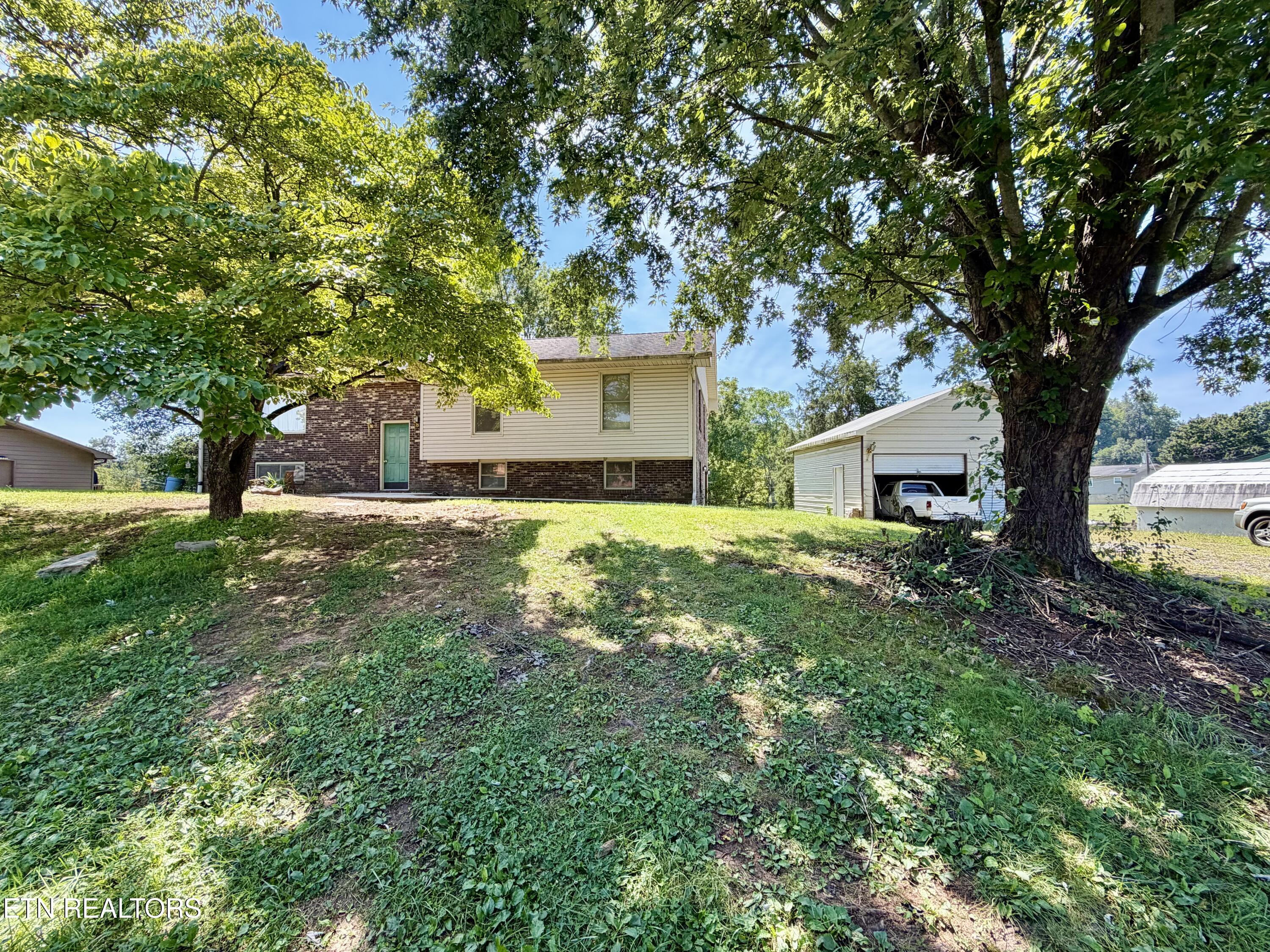 306 Boone Drive Harrogate TN 37752
