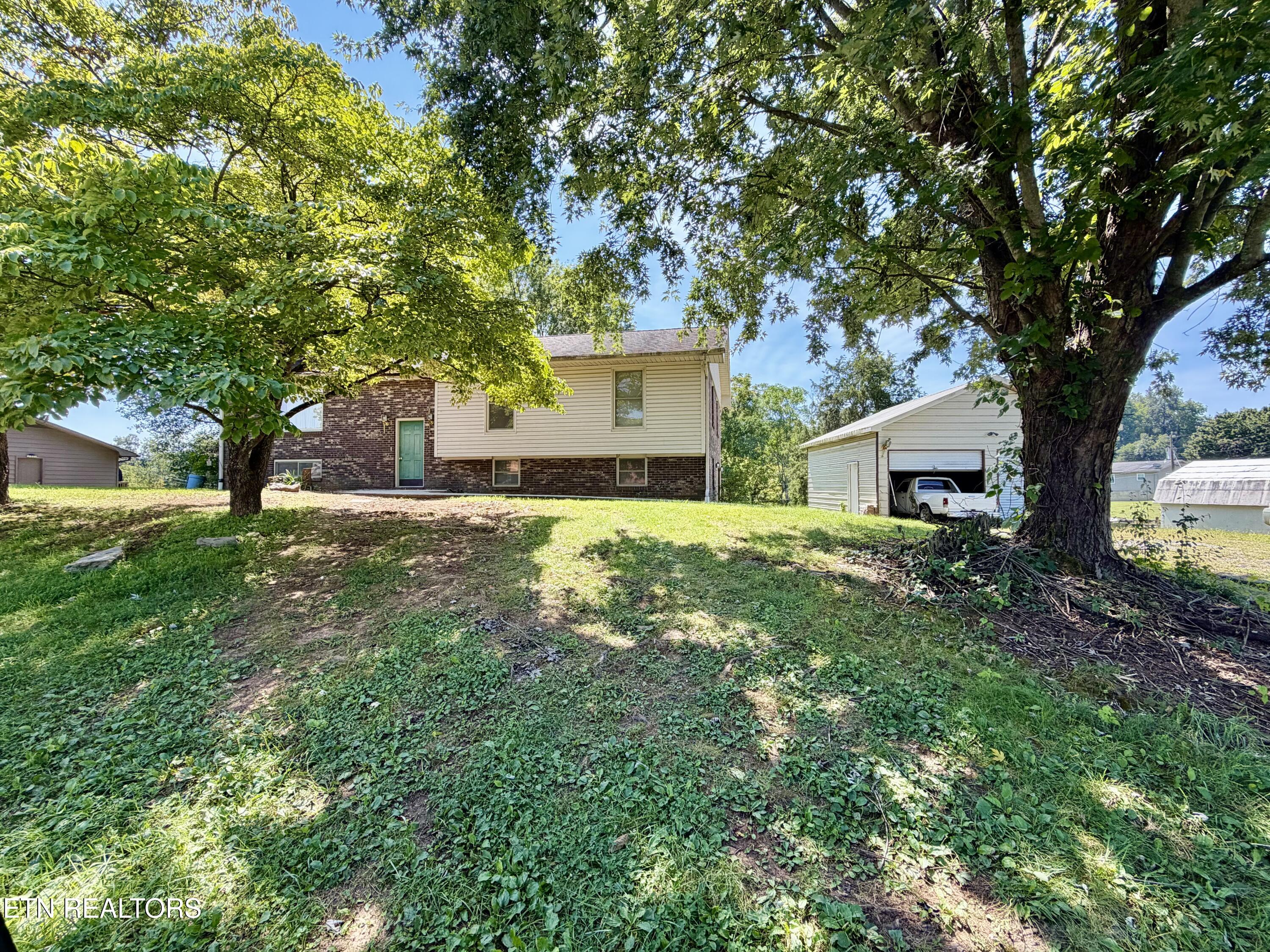 306 Boone Drive Harrogate TN 37752