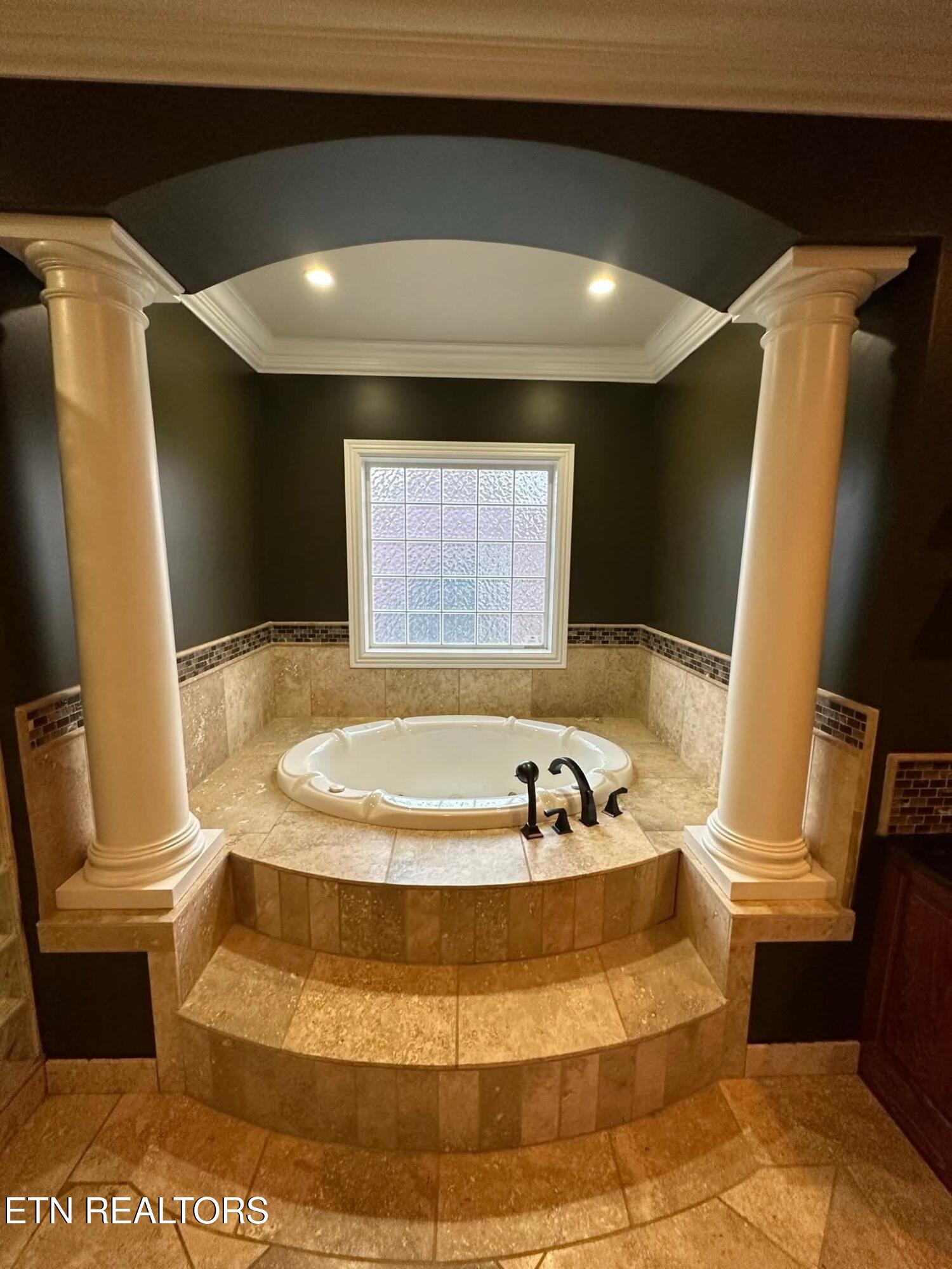 127 Ashley Court Speedwell TN 37870