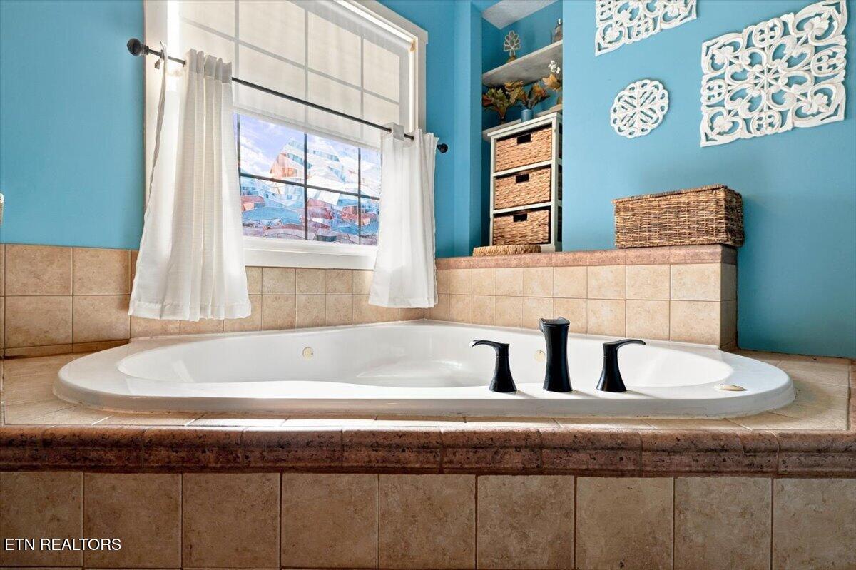 416 Terry Point Road Dandridge TN 37725