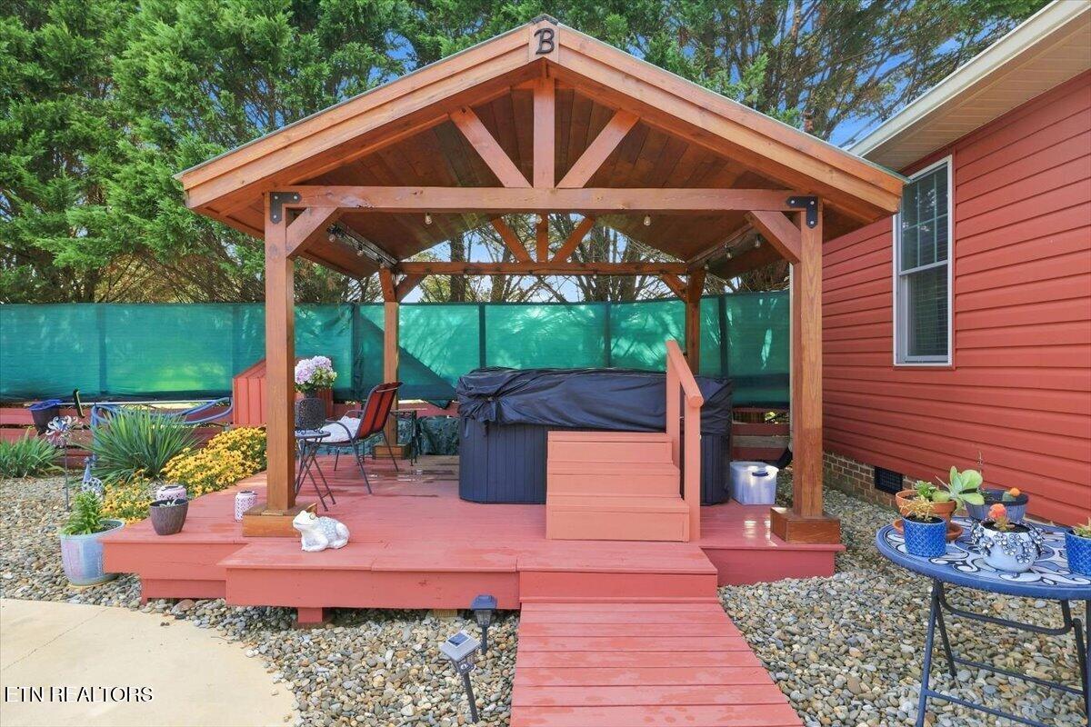 416 Terry Point Road Dandridge TN 37725