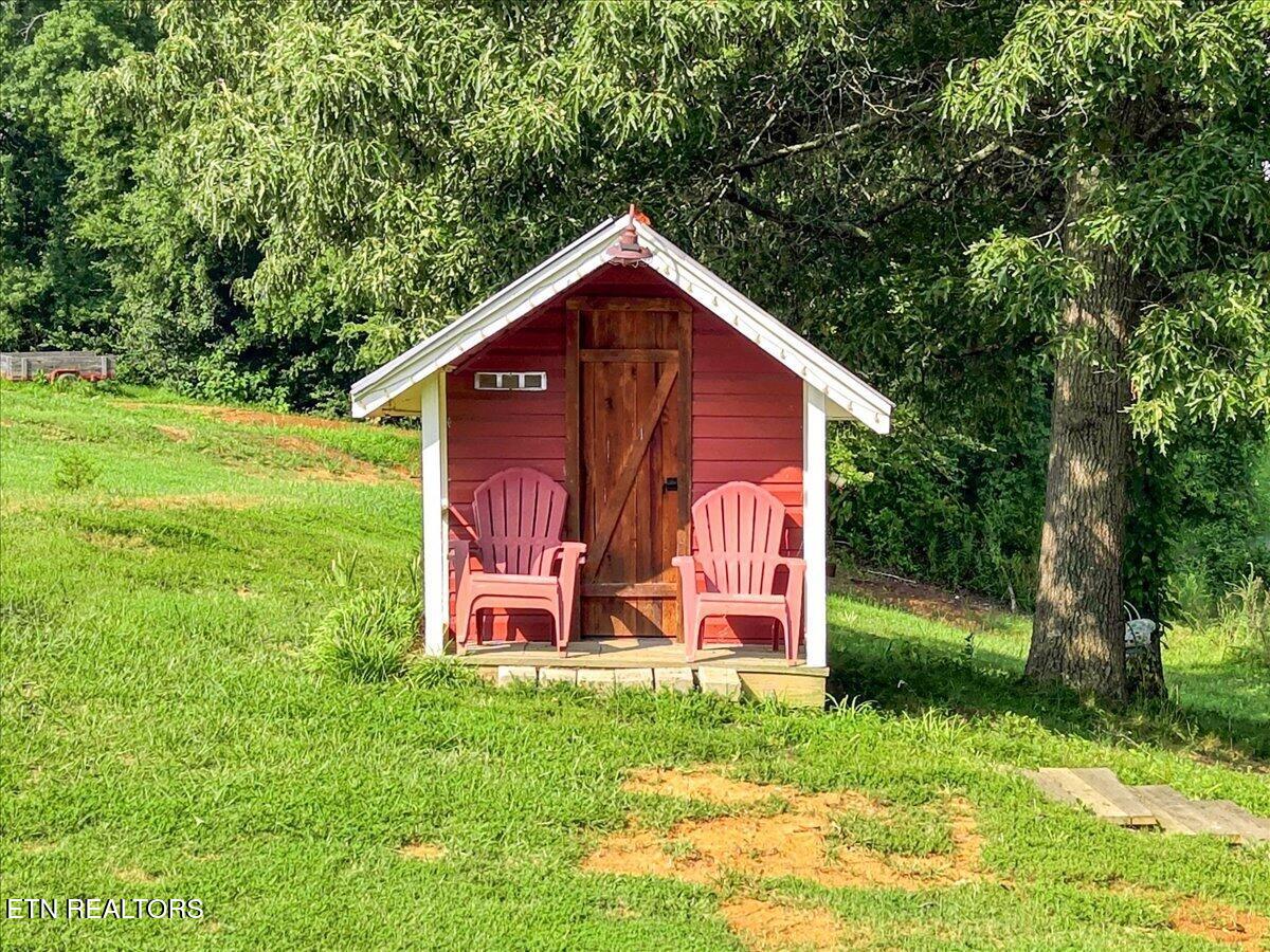 416 Terry Point Road Dandridge TN 37725