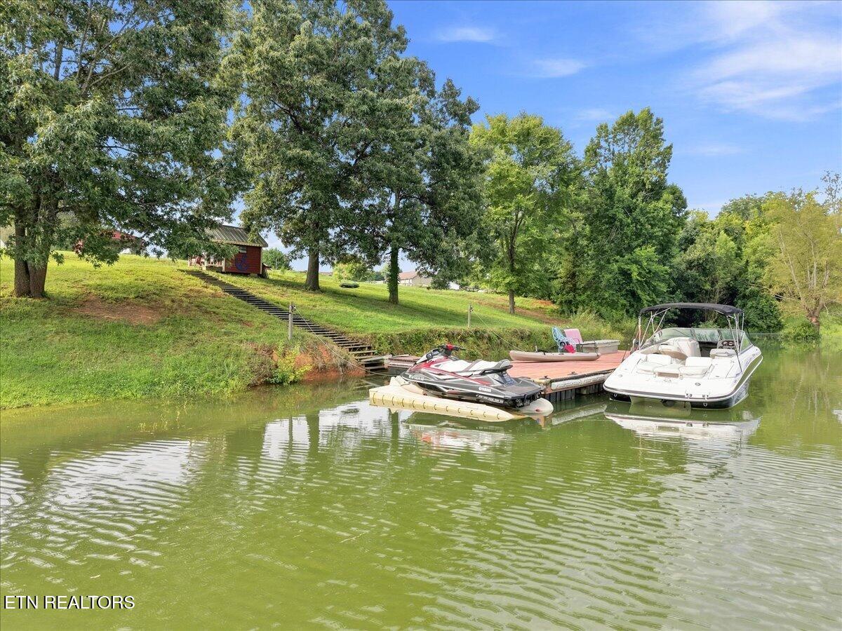 416 Terry Point Road Dandridge TN 37725
