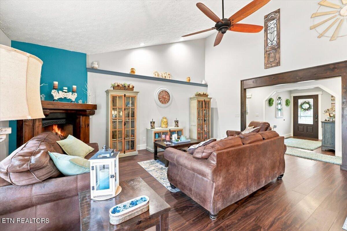 416 Terry Point Road Dandridge TN 37725