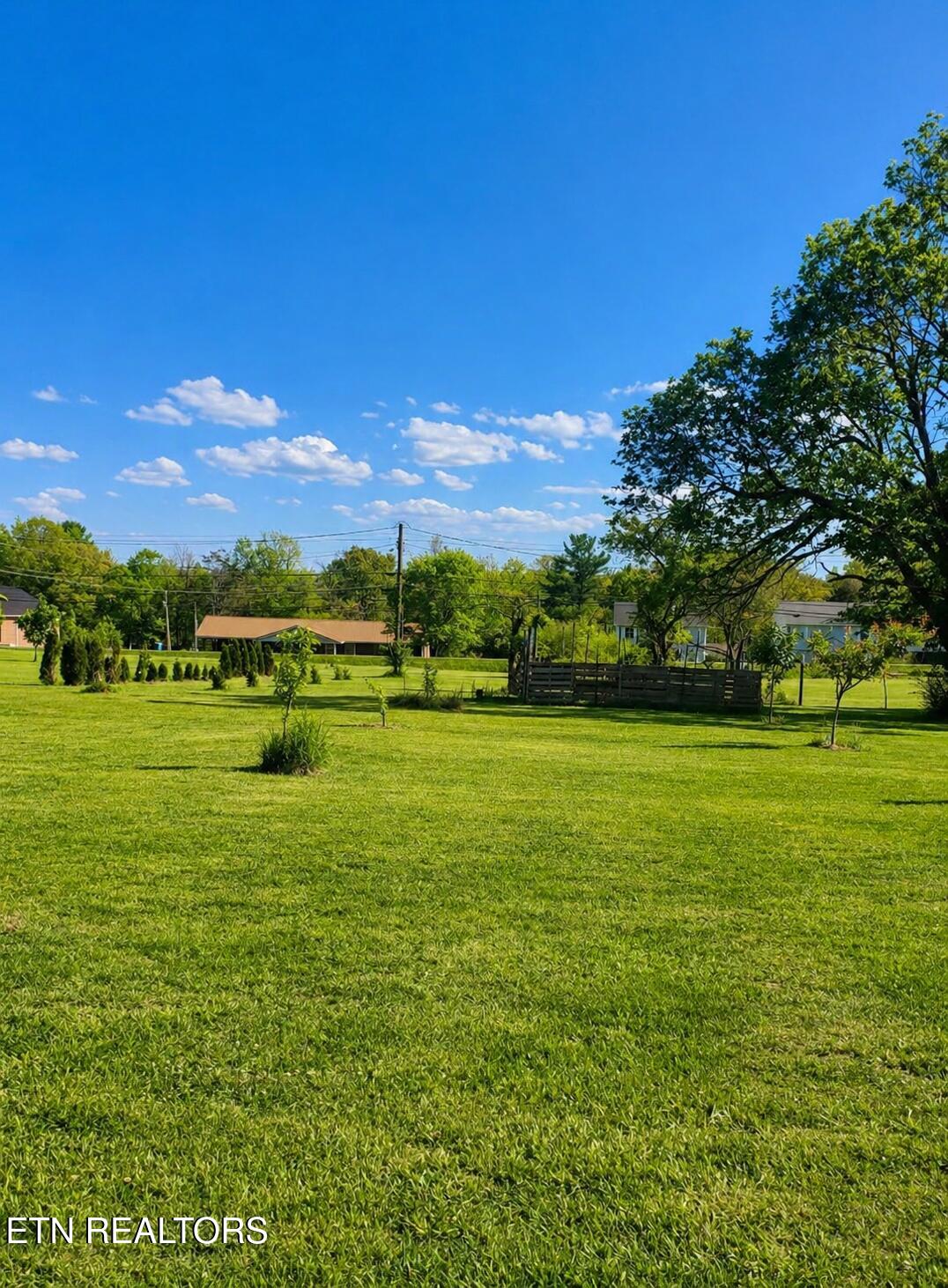 1848 Sparta Highway Crossville TN 38572